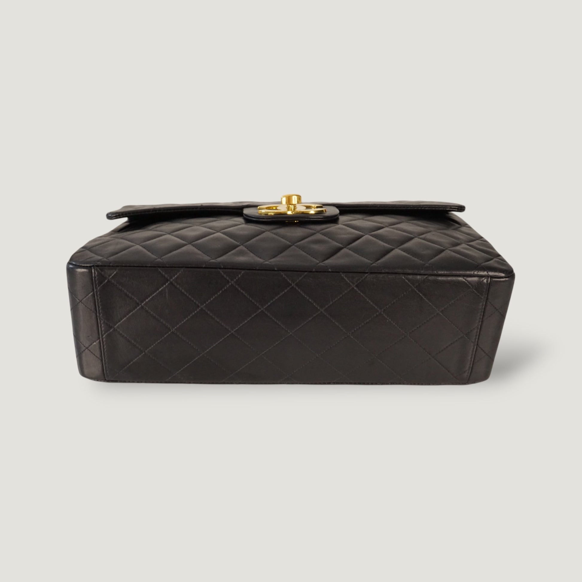 Chanel Jumbo Handbag Bag - Ewore Bags