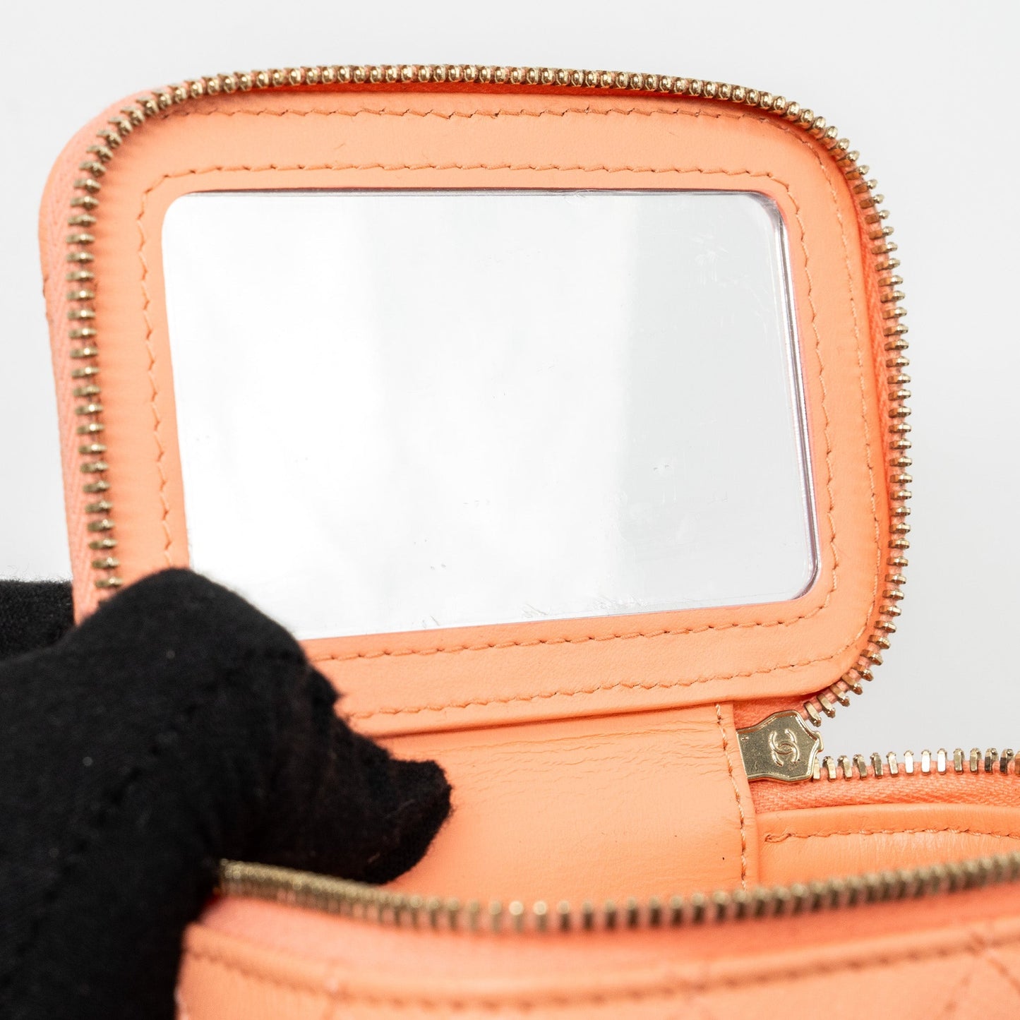 Chanel Mini Vanity With Chains Caviar Coral Pink L(Microchip)
