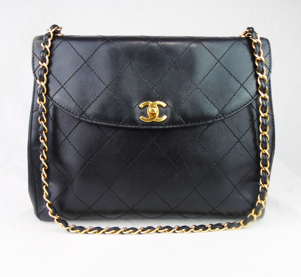Chanel Black lambskin flap Bag   1997 'Kelly'