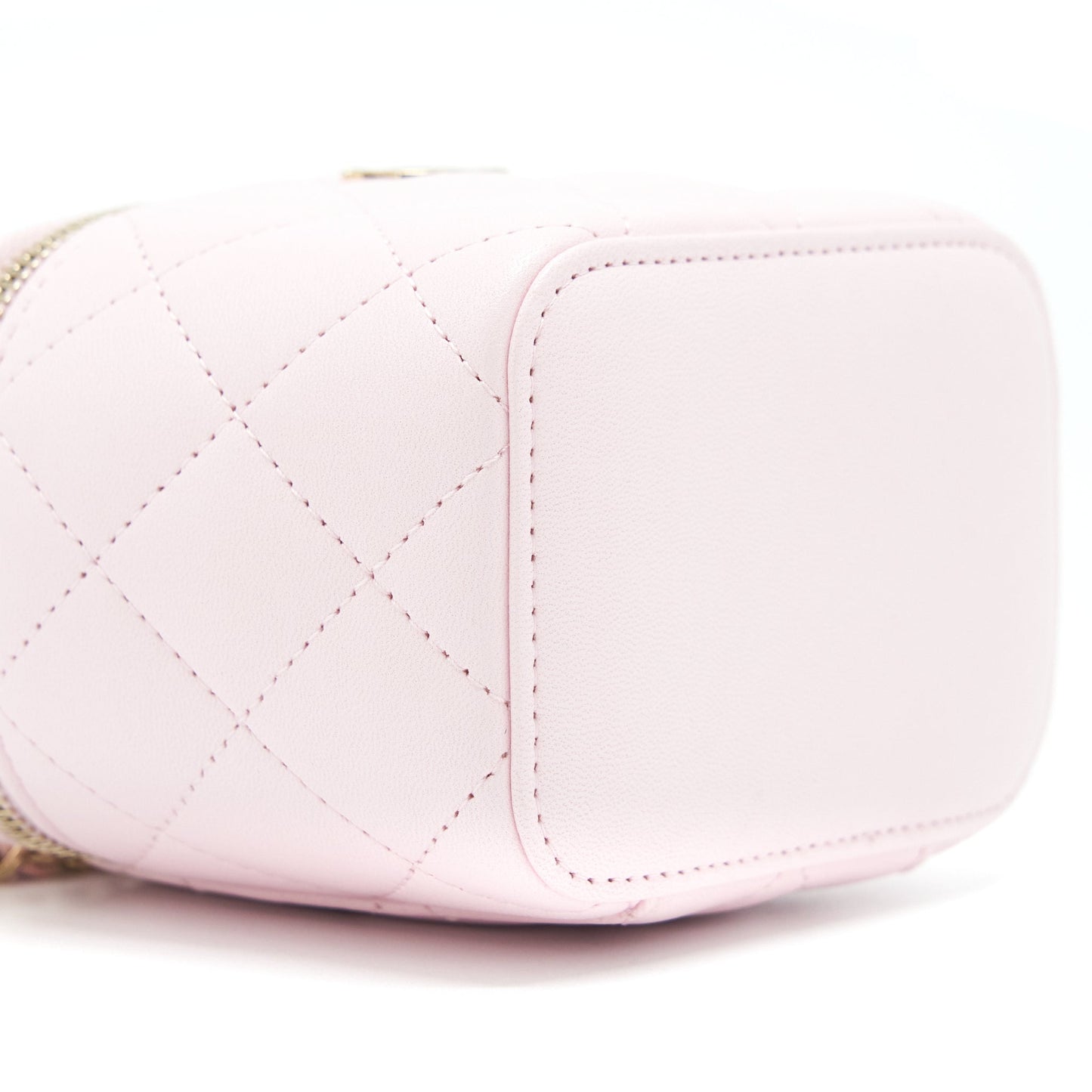 Chanel 22P Top Handle Mini Vanity With Chain Lambskin Light Pink L