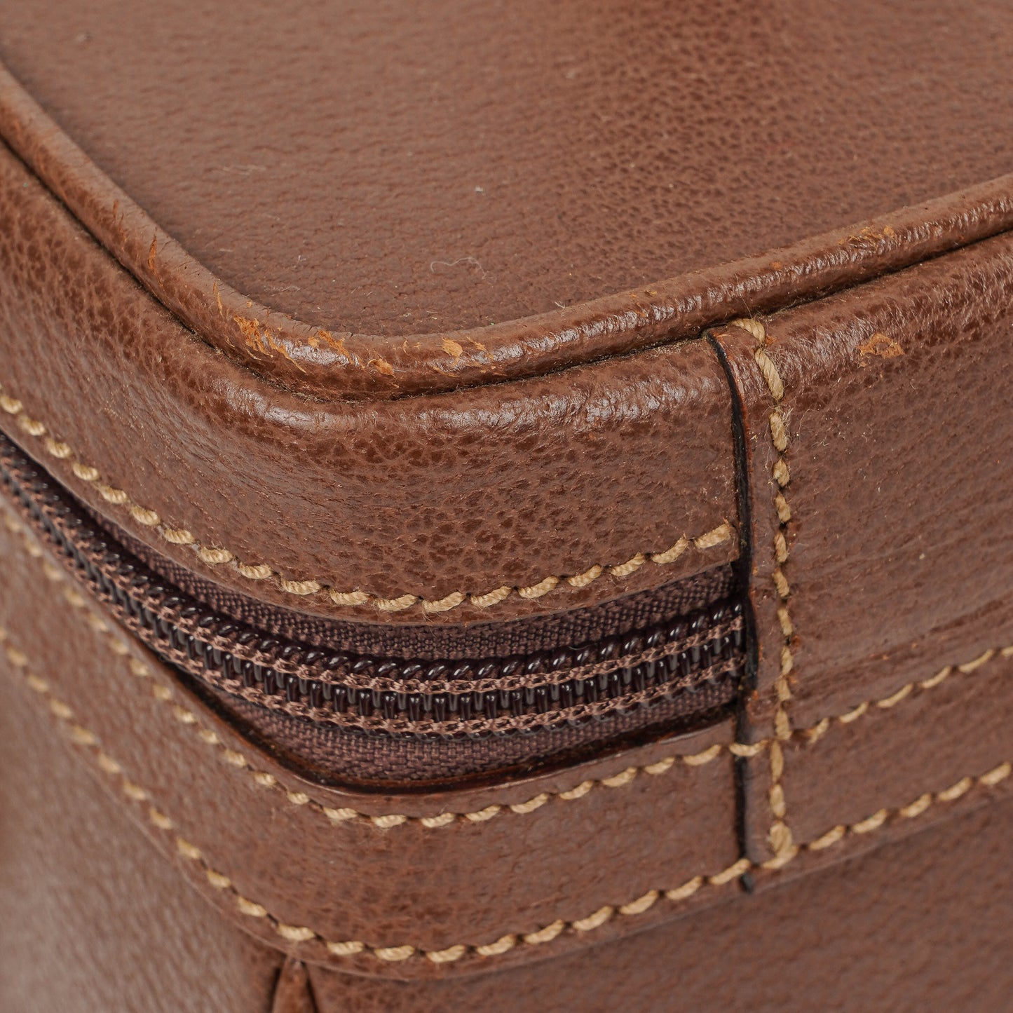Gucci Vintage Bamboo Brown Leather Vanity Case Bag