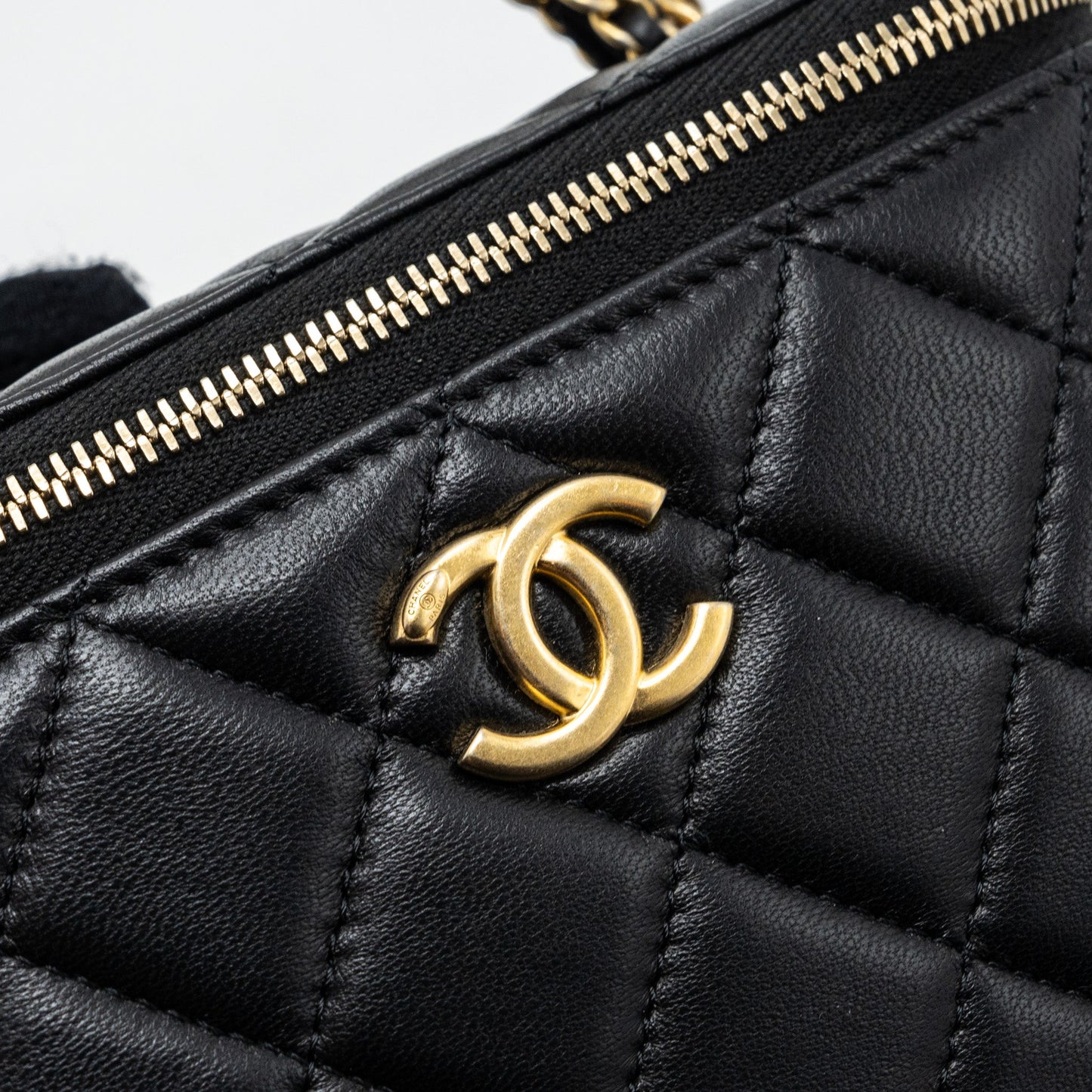 Chanel Top Handle Long Vanity Lambskin Black  (microchip)