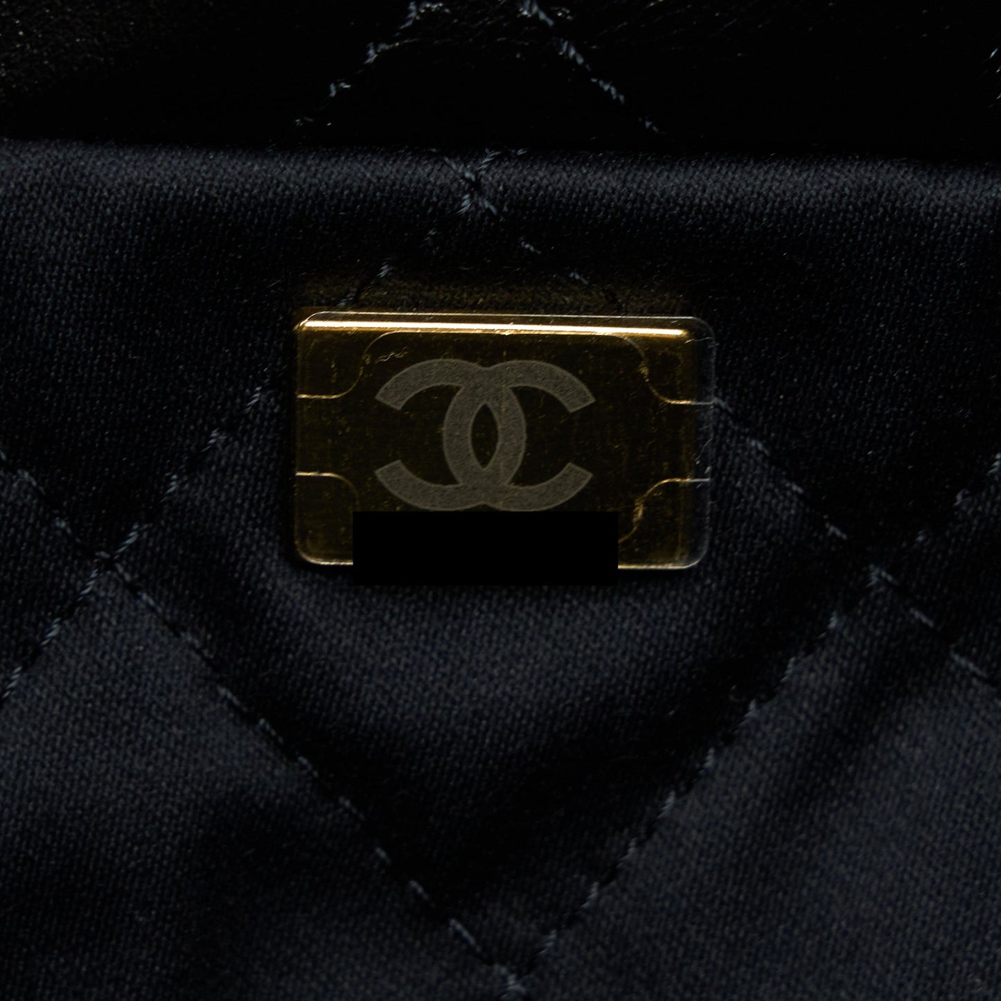Chanel 22 Bag Medium Shiny Calfskin Black In Gold Letter  (Microchip)