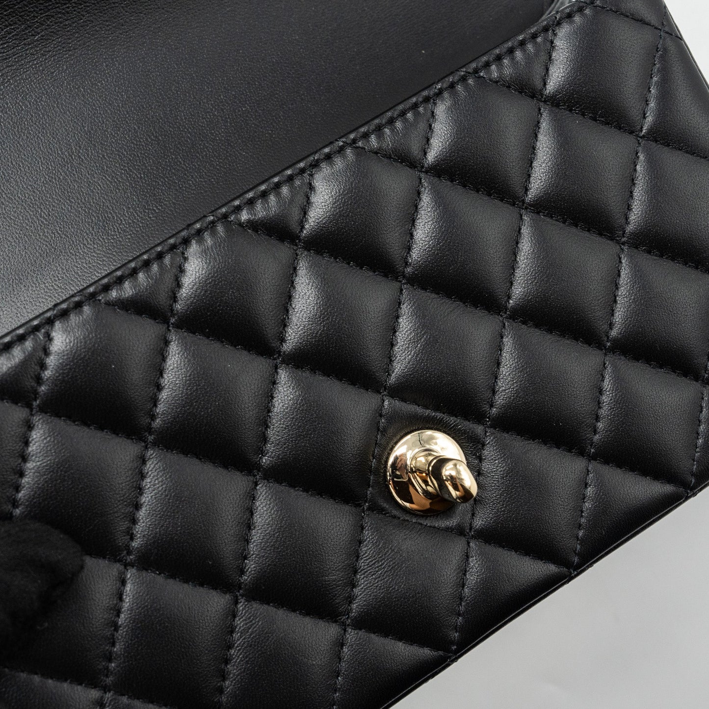 Chanel Top Handle Mini Rectangular Flap Bag lambskin Black L(Microchip)