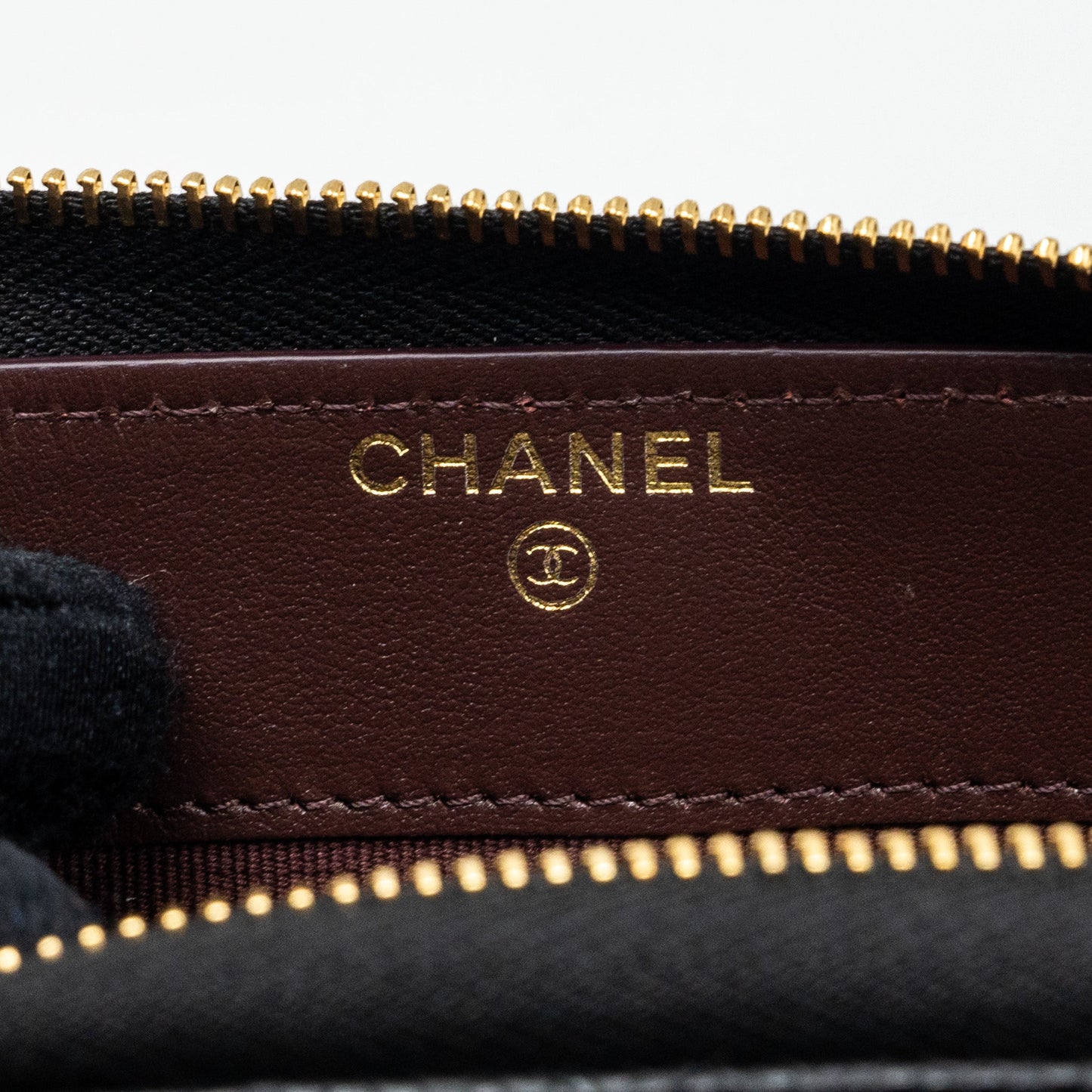 Chanel classic long zipped wallet caviar black  (microchip)