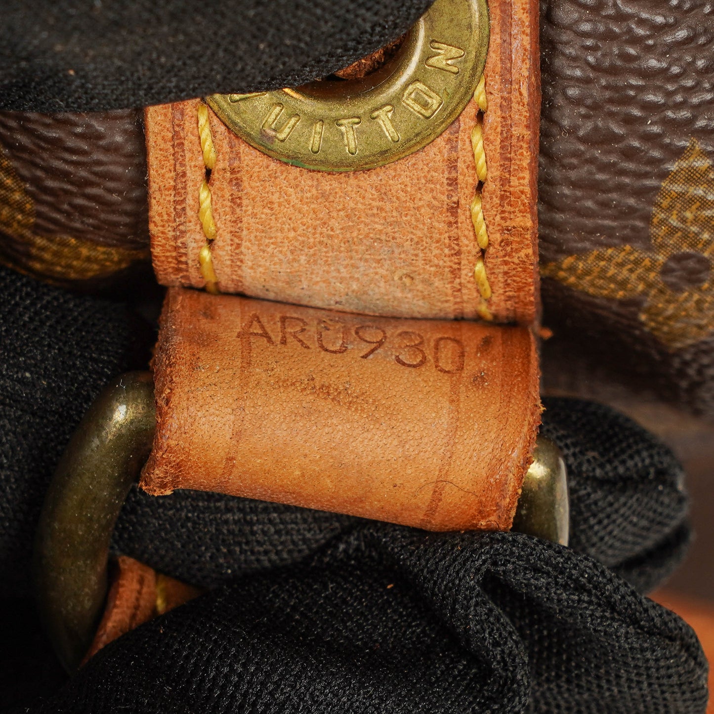 Louis Vuitton Noe Grande GM Monogram Canvas Shoulder Bag