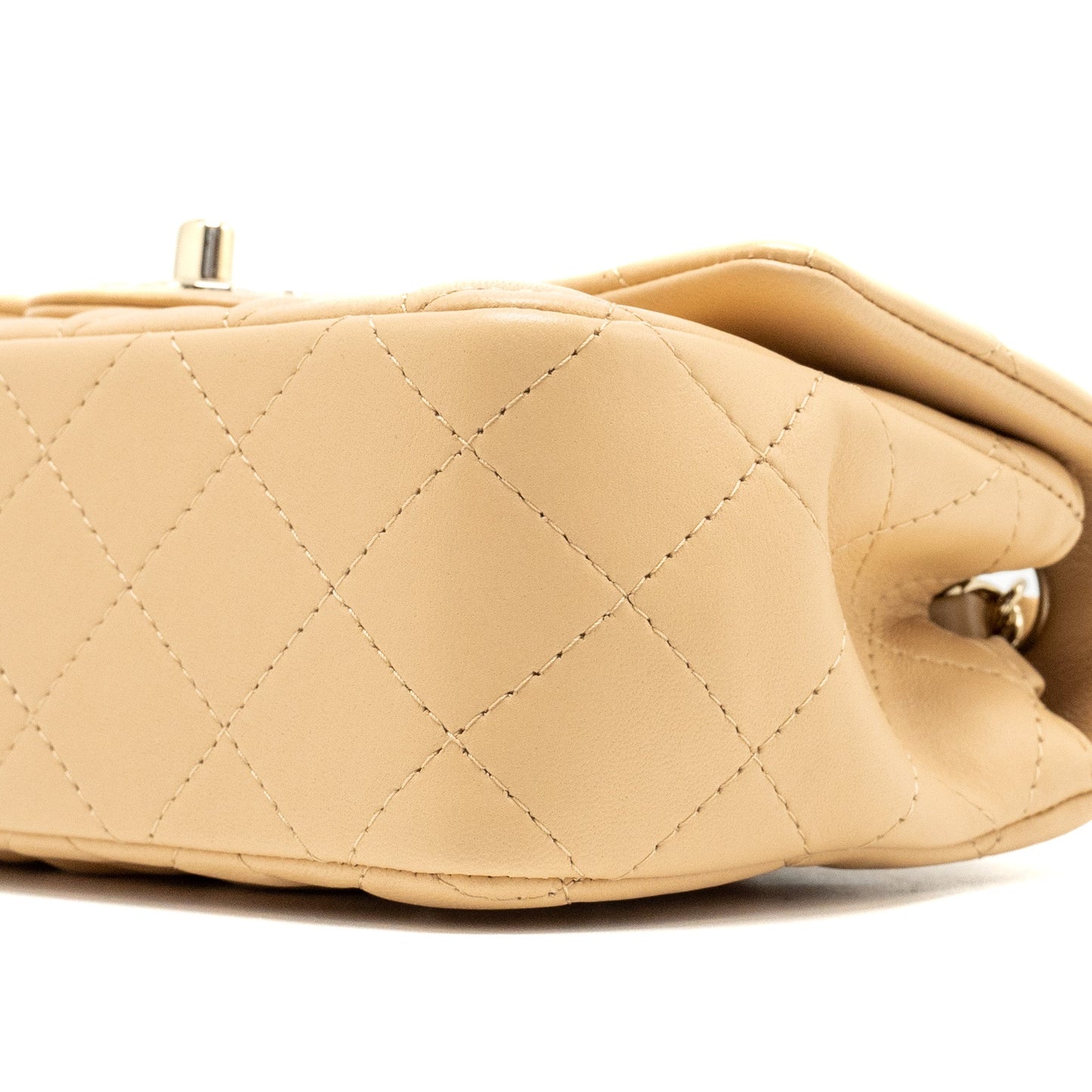 Chanel 22C mini rectangular flap bag lambskin beige L (microchip)