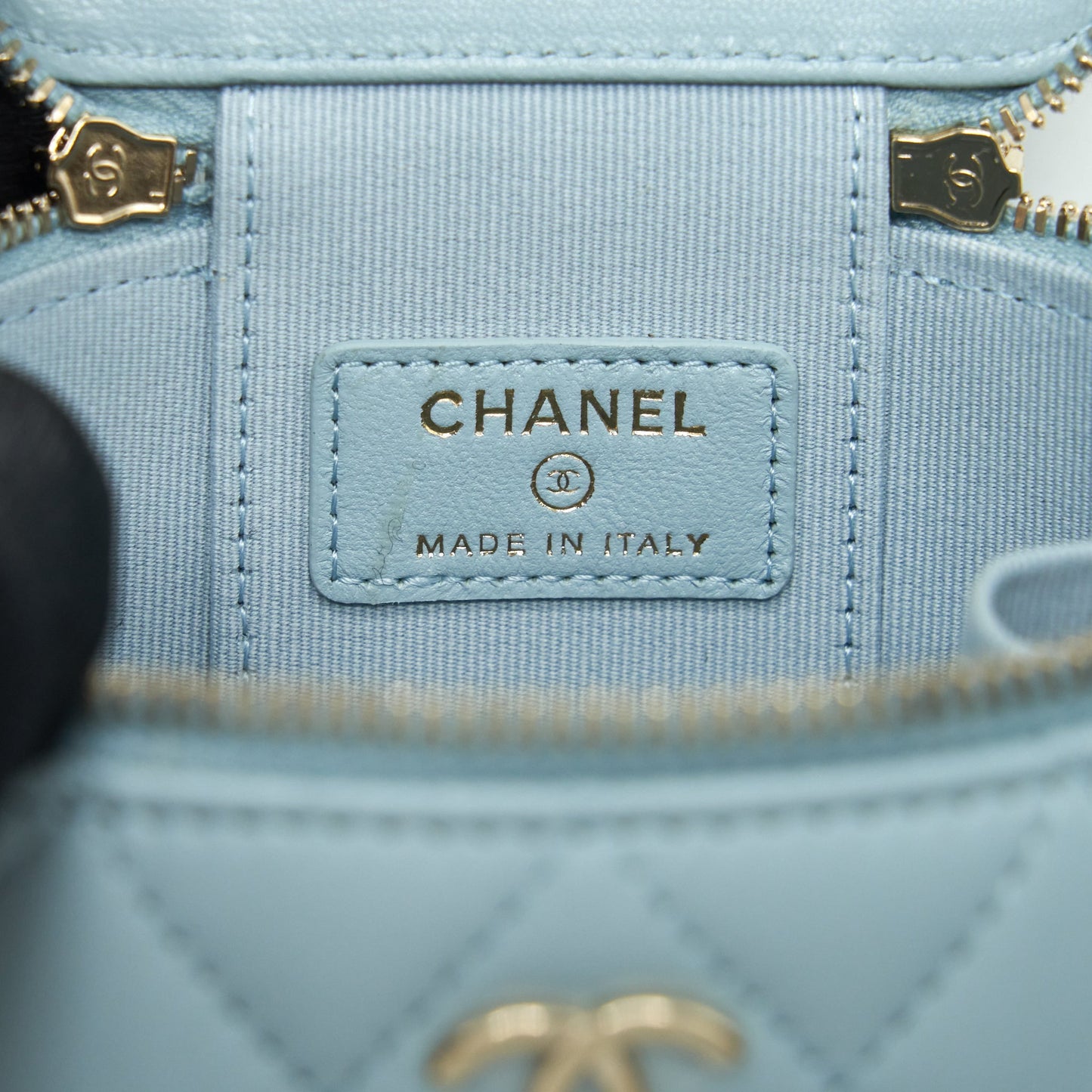 Chanel 22P Top Handle Mini Vanity With Chain Lambskin NG752 Light Blue L
