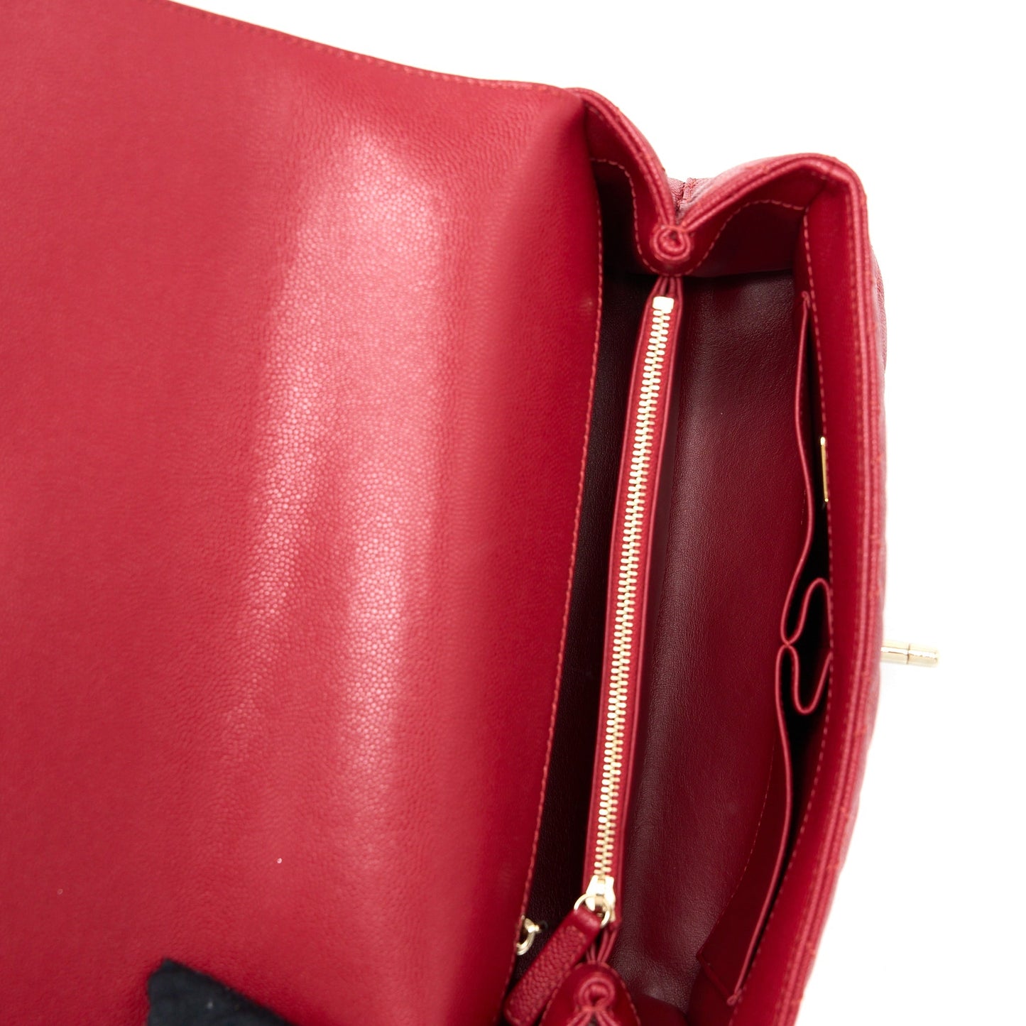Chanel Medium Coco Handle Caviar Red L (Microchip)