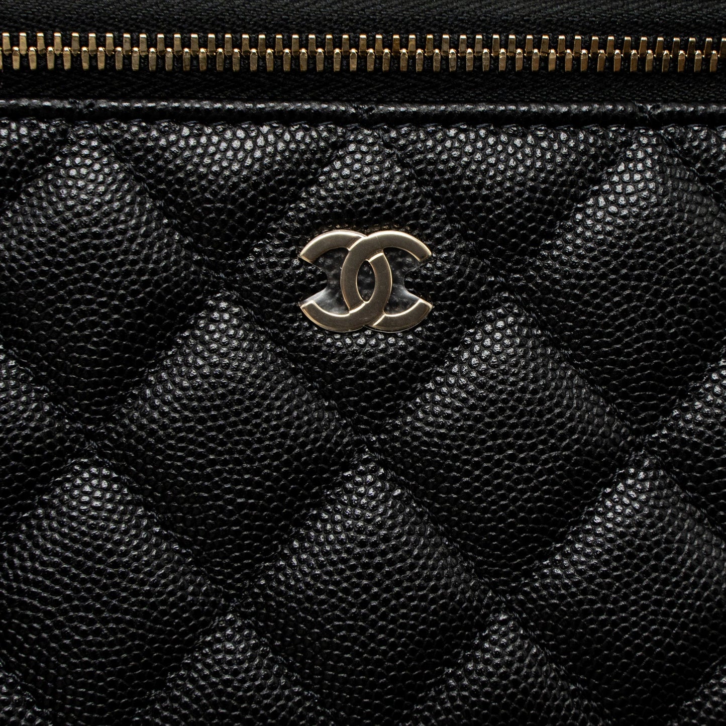Chanel Long Vanity with Chain Caviar Black L (Microchip)