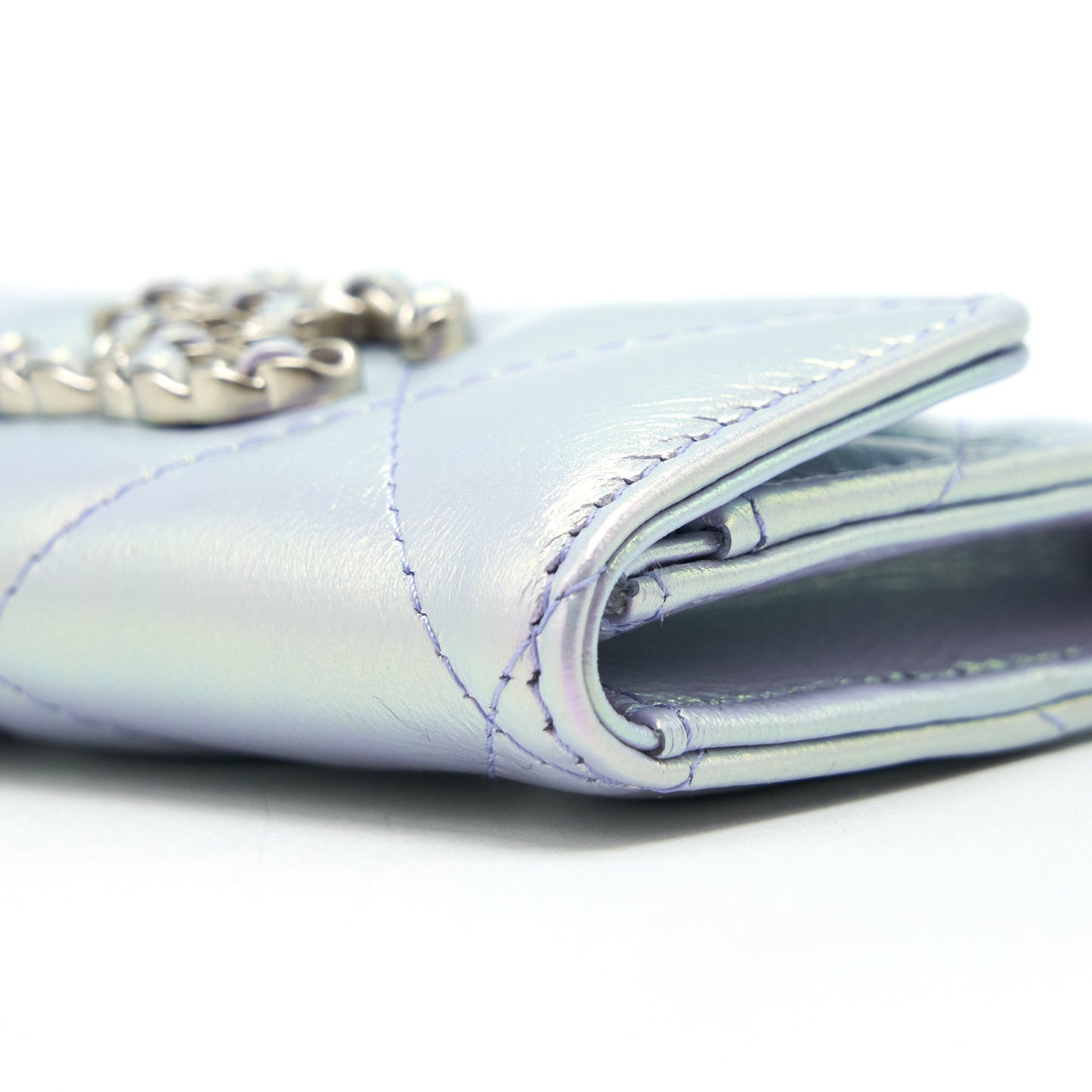 Chanel 19 Flap Card Holder Calfskin Iridescent Light Purple