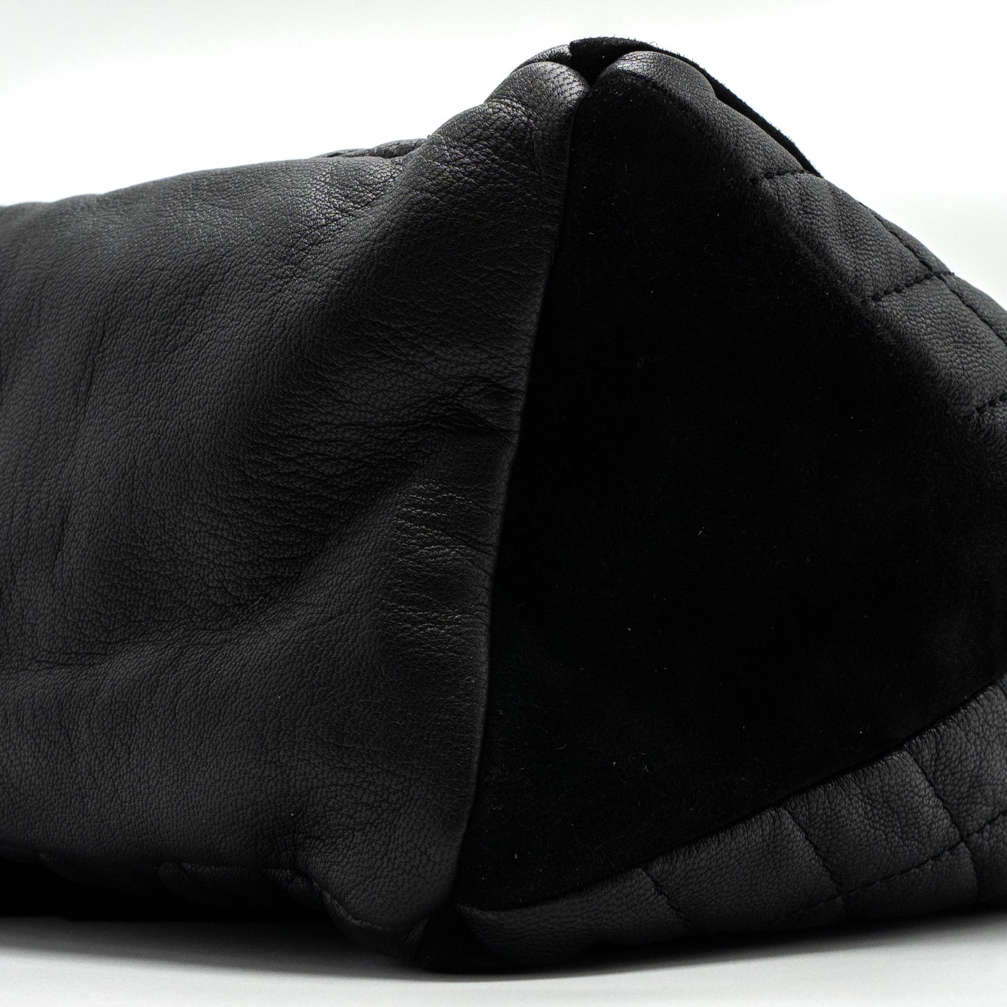 Chanel Bucket Bag Goatskin/Sue Calfskin Black