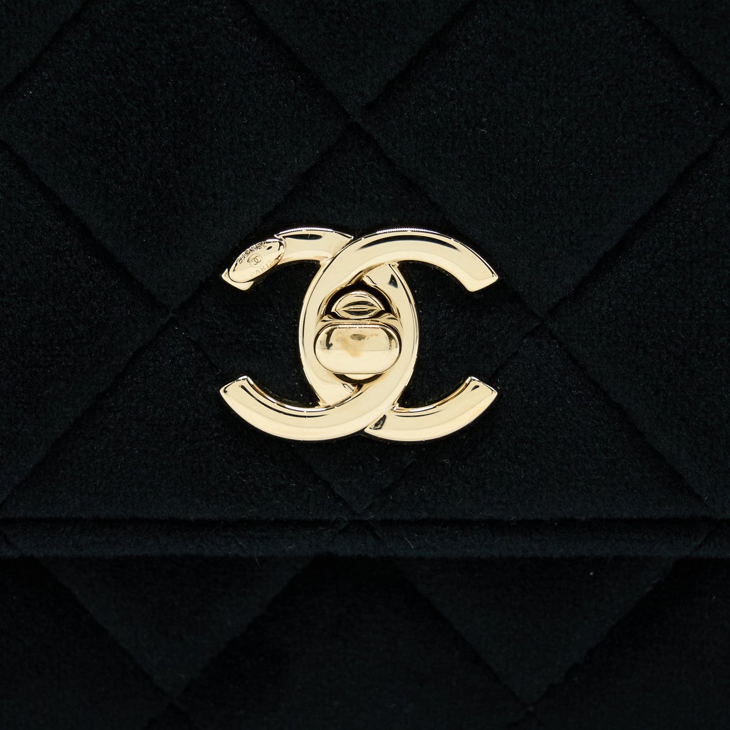 Chanel Velvet Pearl Crush Wallet On Chain Black L