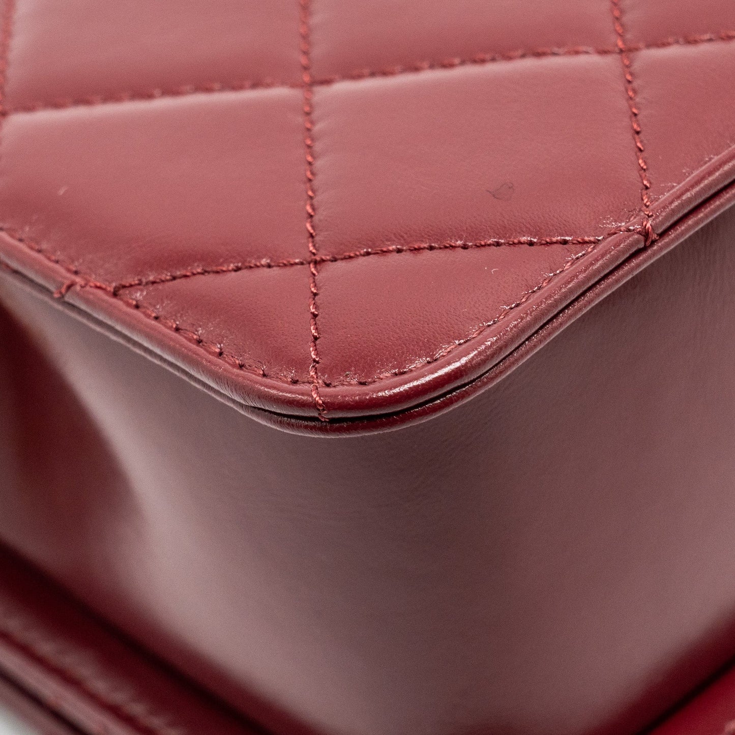 Chanel Gold Crush mini Flap bag Calfskin Red  (microchip)