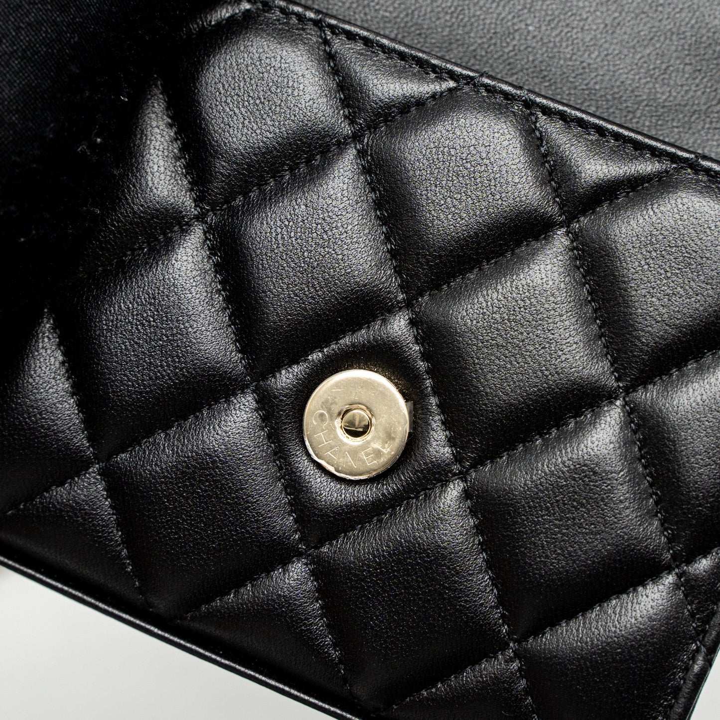 Chanel Top Handle Mini Flap Bag Lambskin Black L (Microchip)