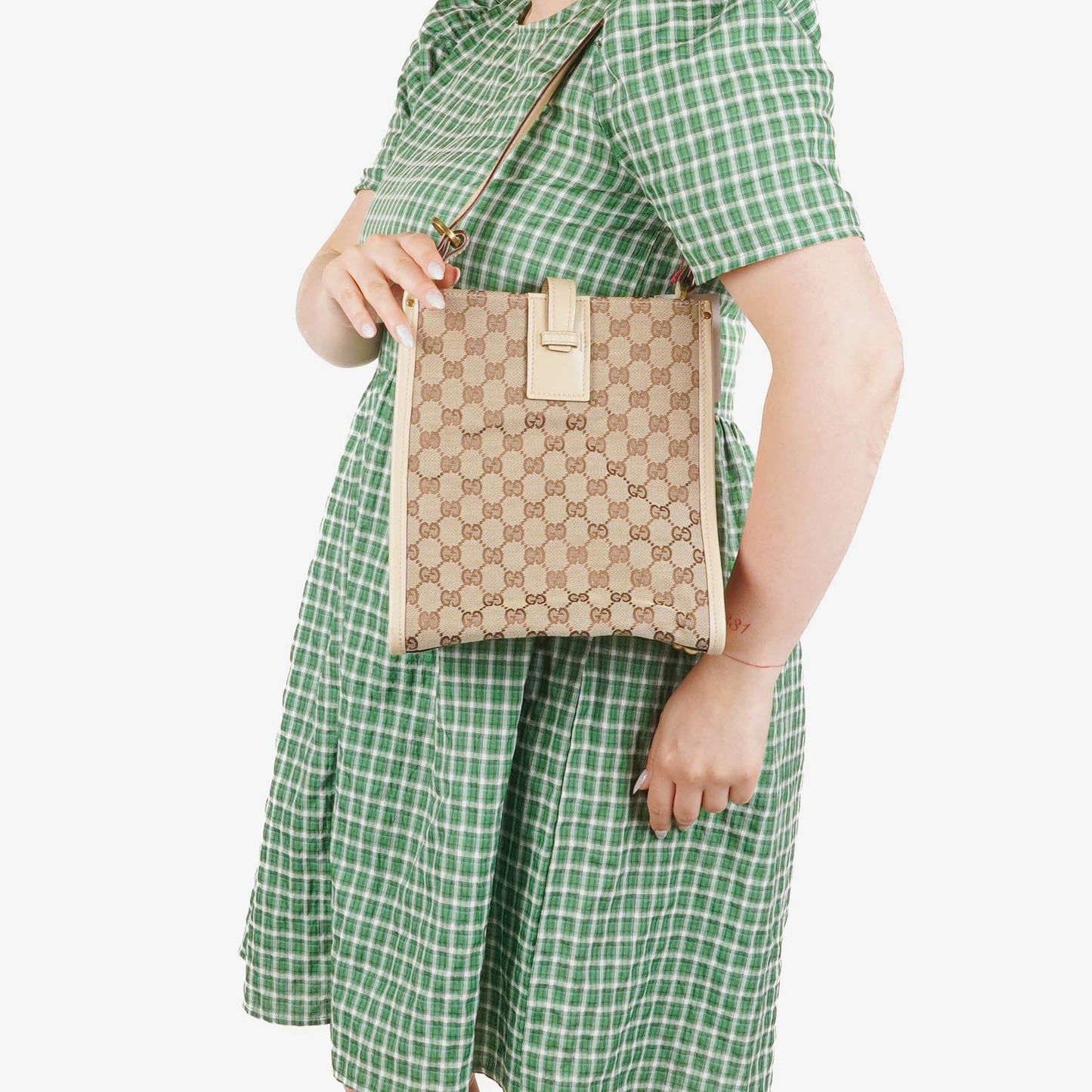 Gucci GG Canvas Beige Shoulder Bag