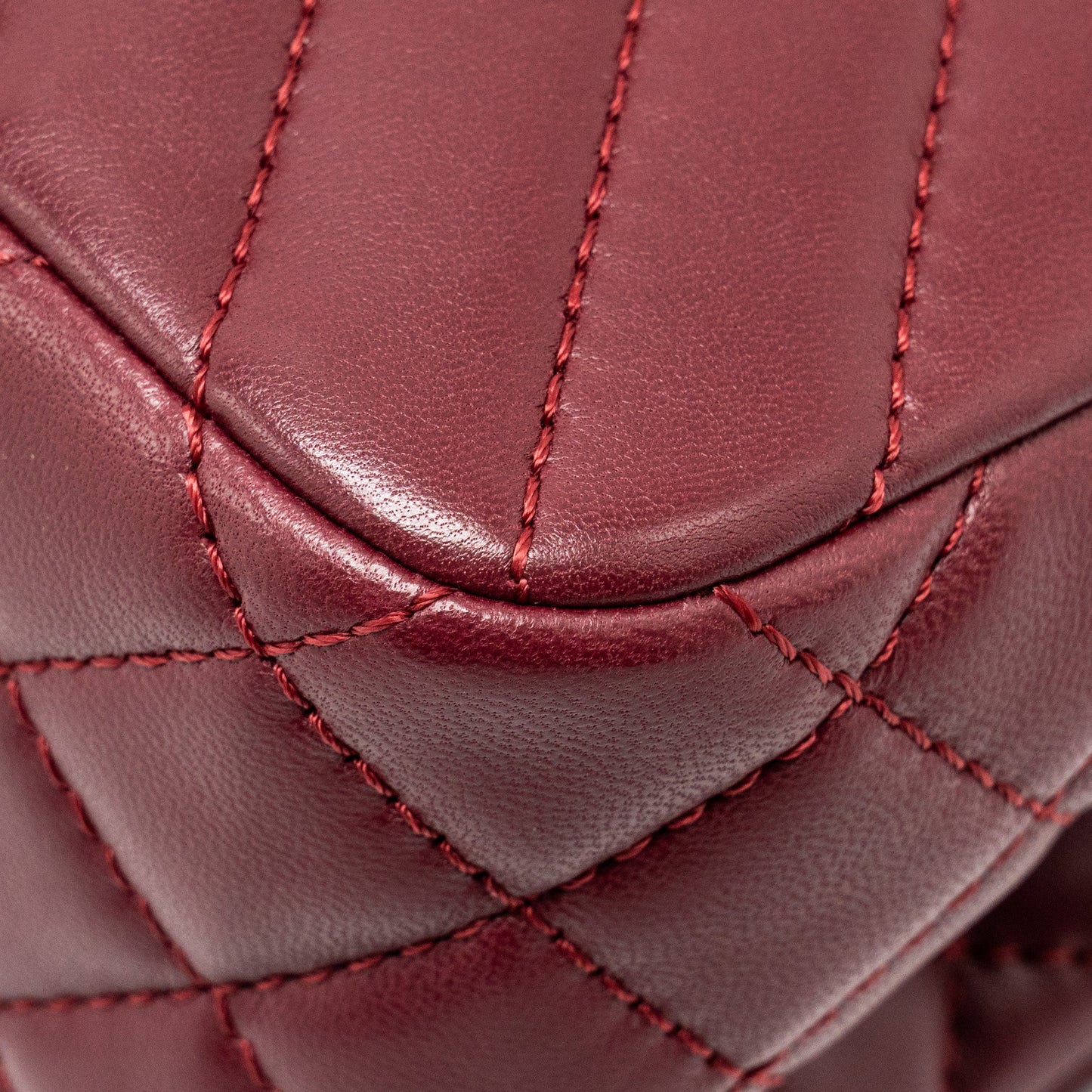 Chanel Chevron Flap bag Lambskin dark red