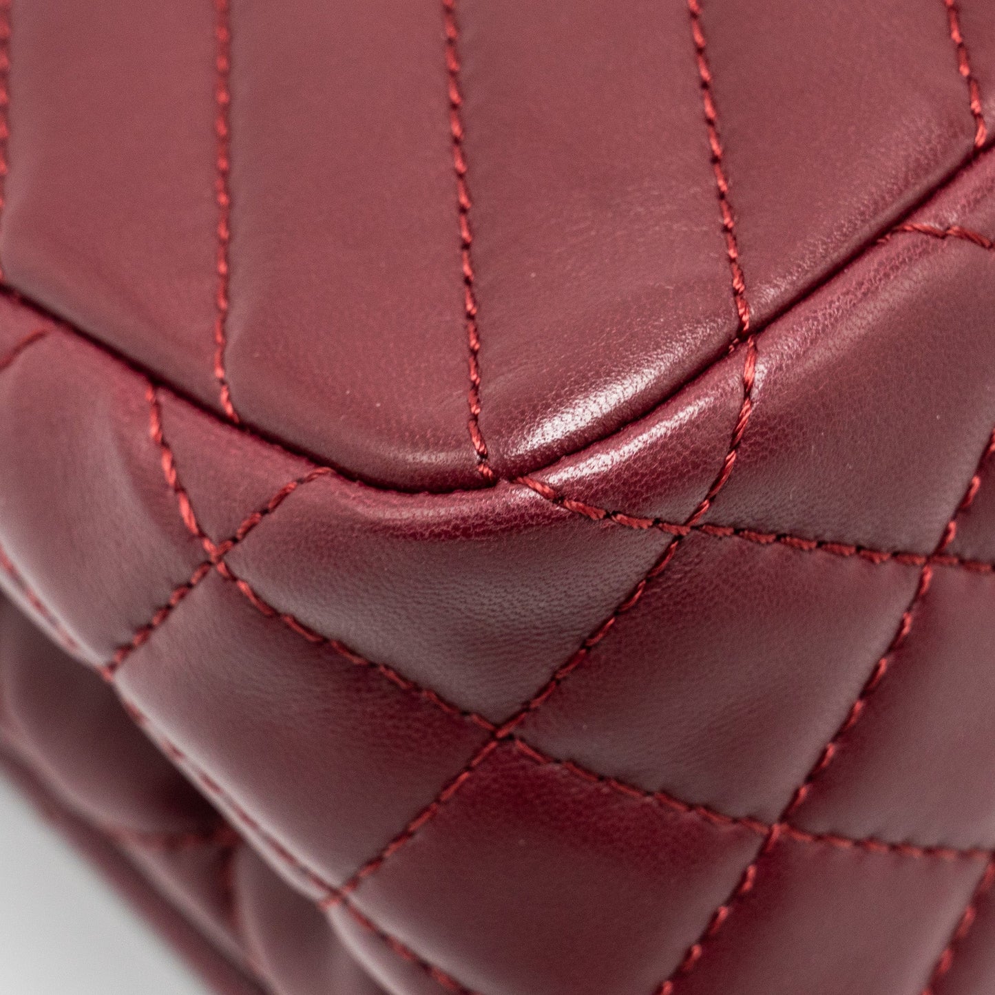 Chanel Chevron Flap bag Lambskin dark red