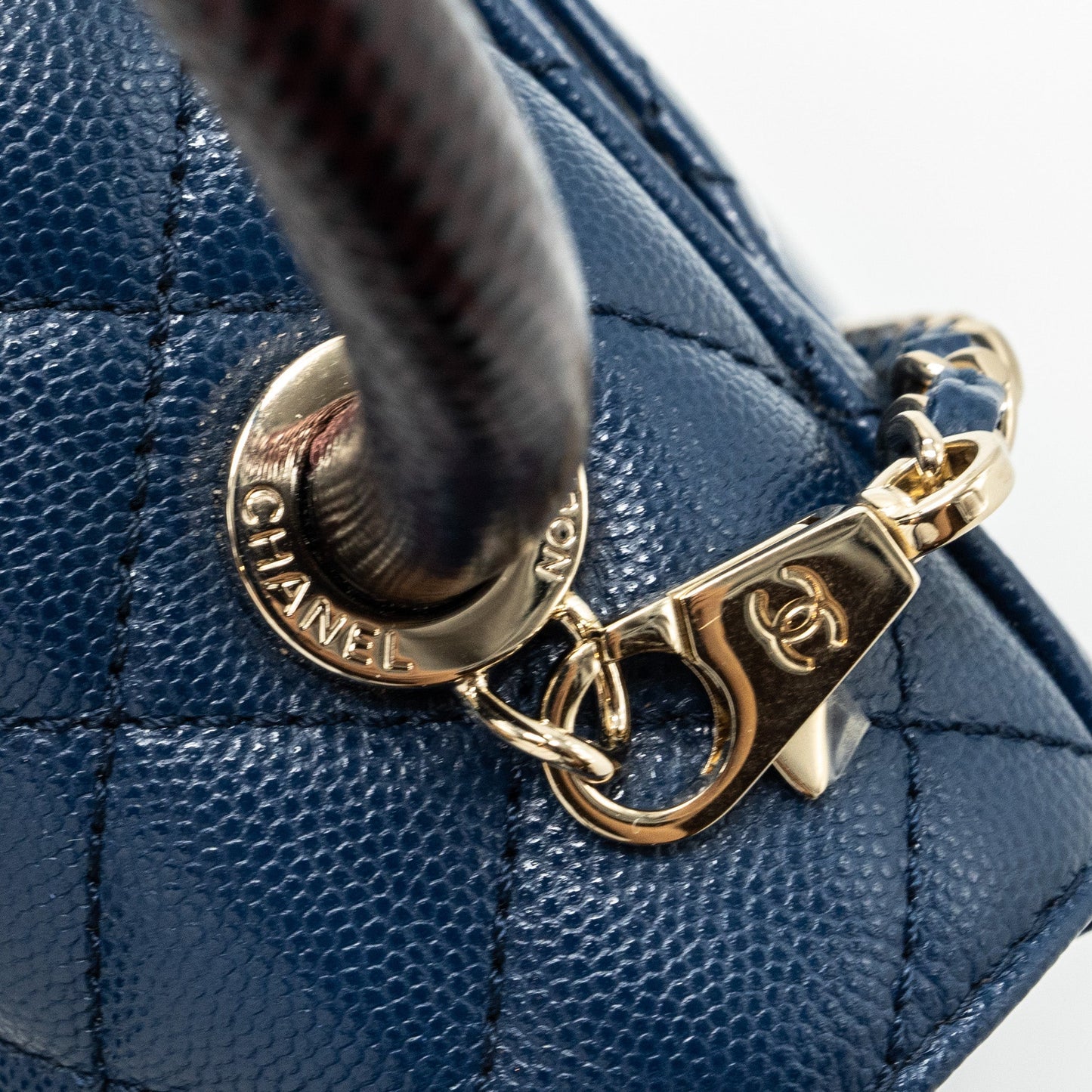 Chanel Small Coco Handle With Lizard Embossed Handle Caviar Navy L(microchip)
