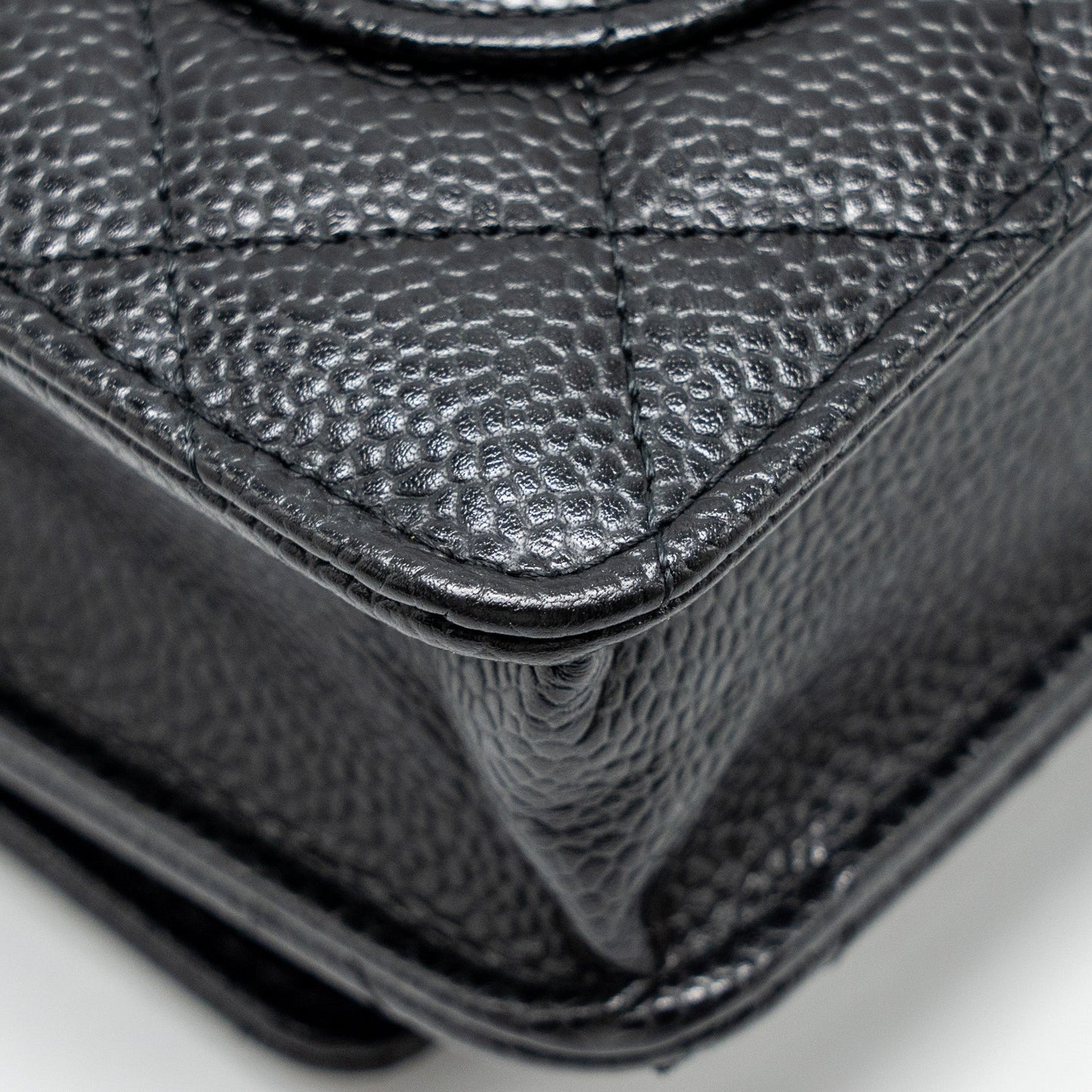 CHANEL Classic Wallet On Chain Caviar Black