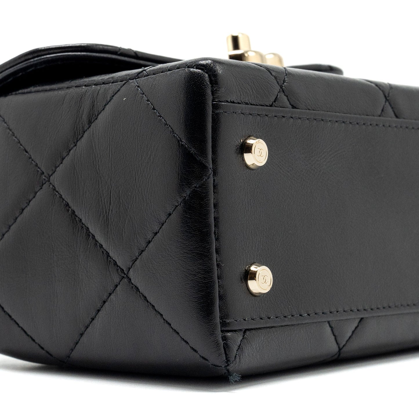 Chanel 23k top handle vanity bag shiny calfskin black  (microchip)