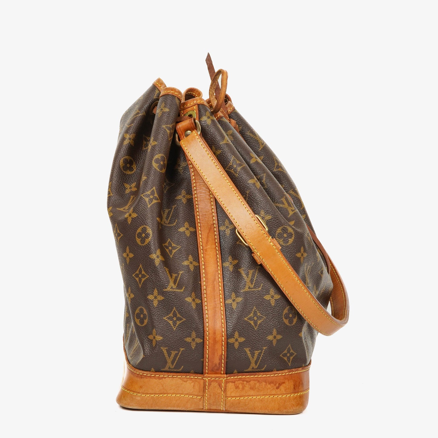 Louis Vuitton Noe Grande GM Monogram Canvas Shoulder Bag