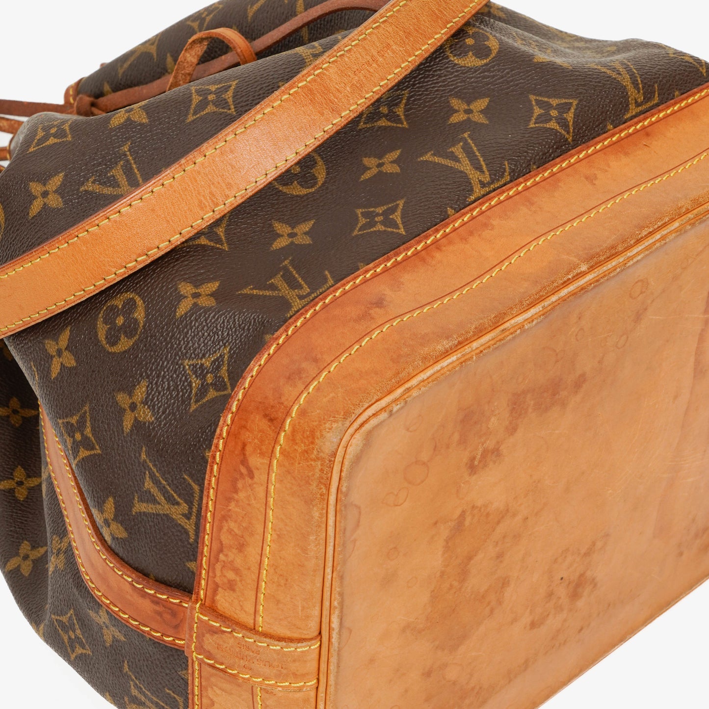 Louis Vuitton Noe Grande GM Monogram Canvas Shoulder Bag