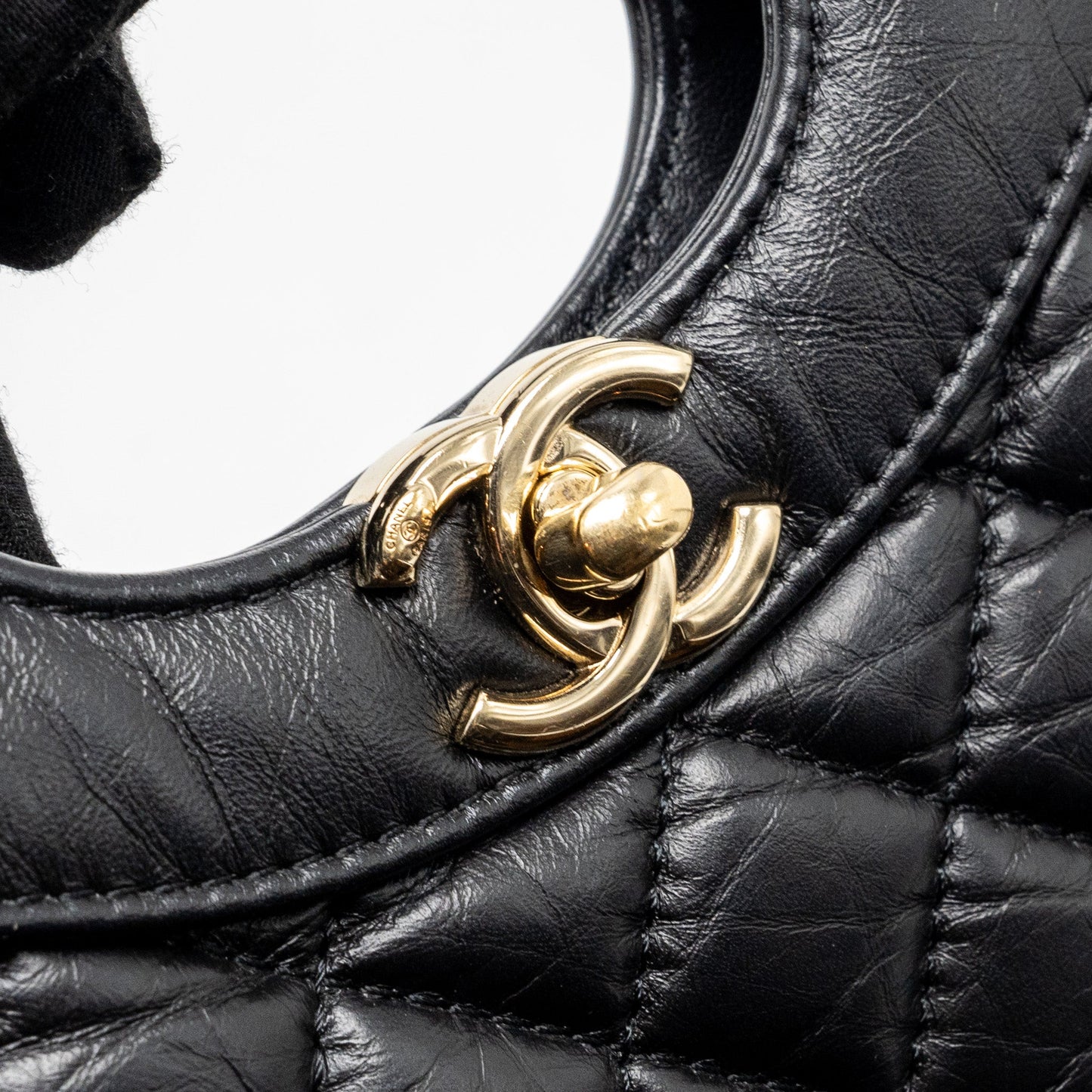 Chanel Mini 31 Bag Calfskin Black L (Microchip)