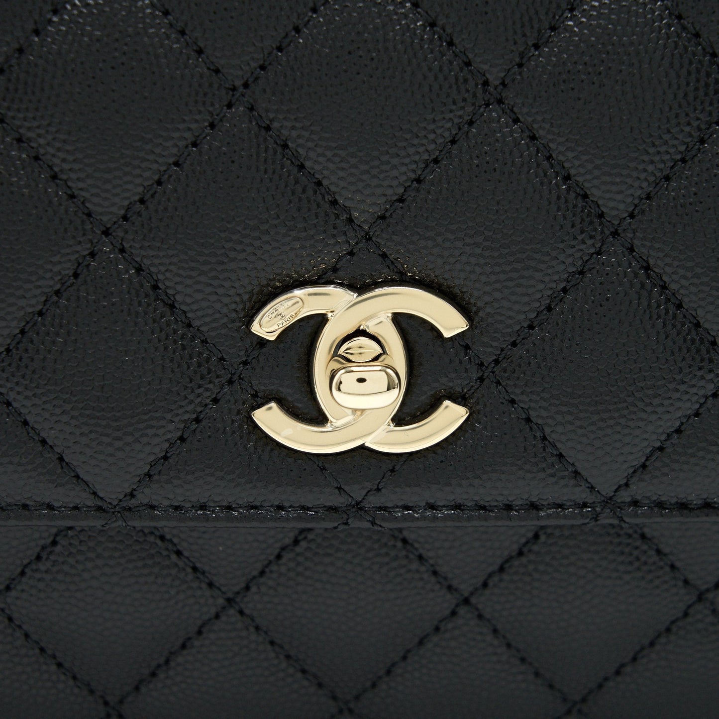 Chanel 21K Small Coco Handle 24cm Caviar Black L