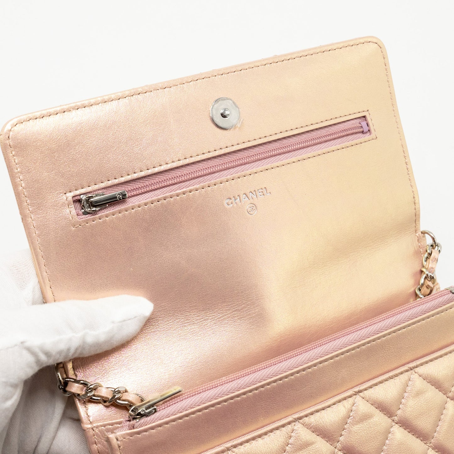 Chanel Classic Wallet on Chain Lambskin Iridescent Pink  (Microchip)
