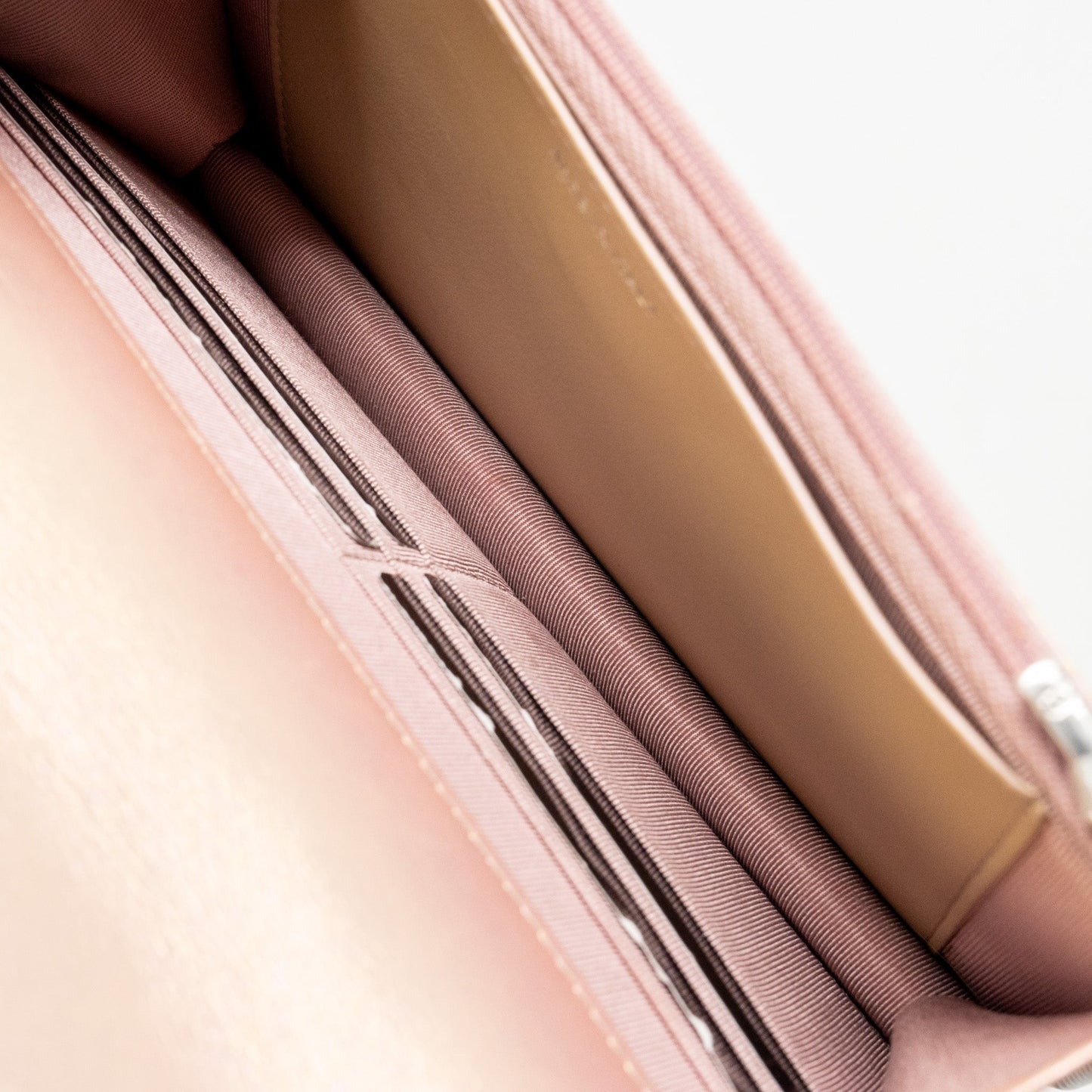 Chanel Classic Wallet on Chain Lambskin Iridescent Pink  (Microchip)