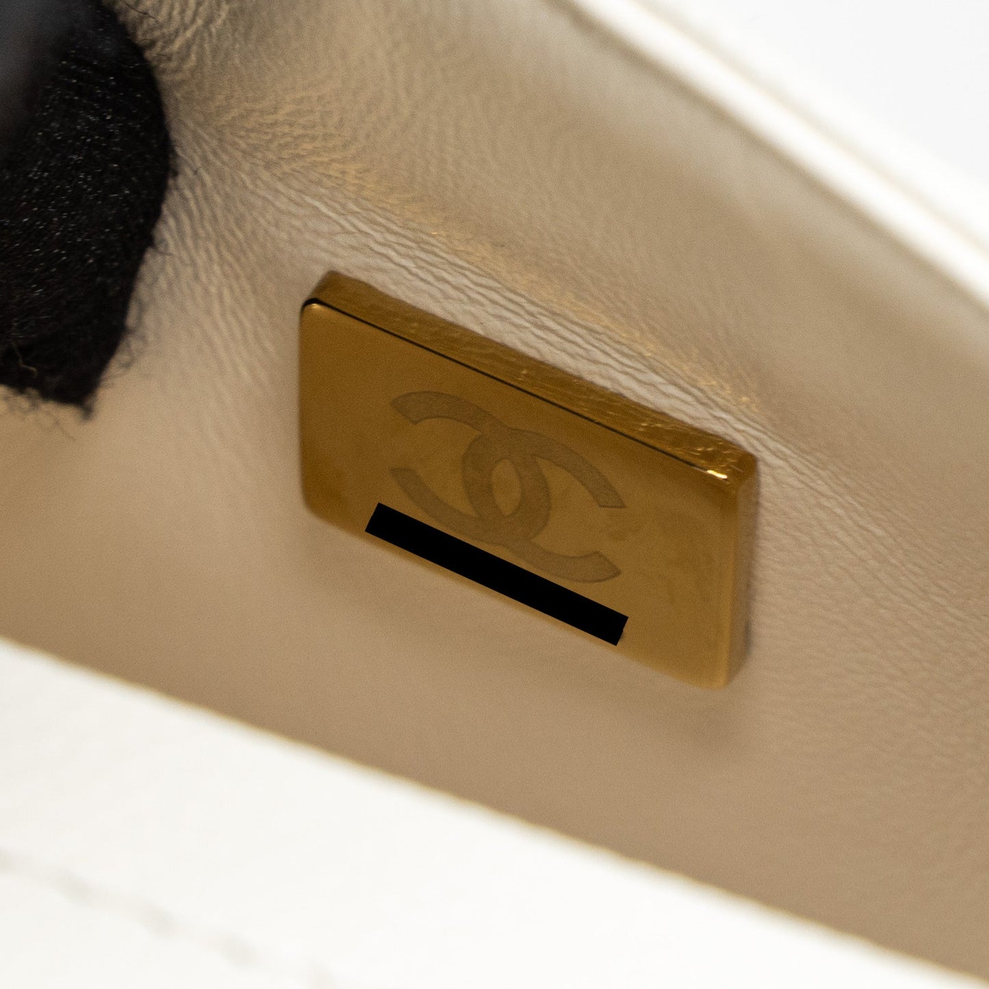 Chanel Small Classic Double Flap Bag Caviar White L (Microchip)