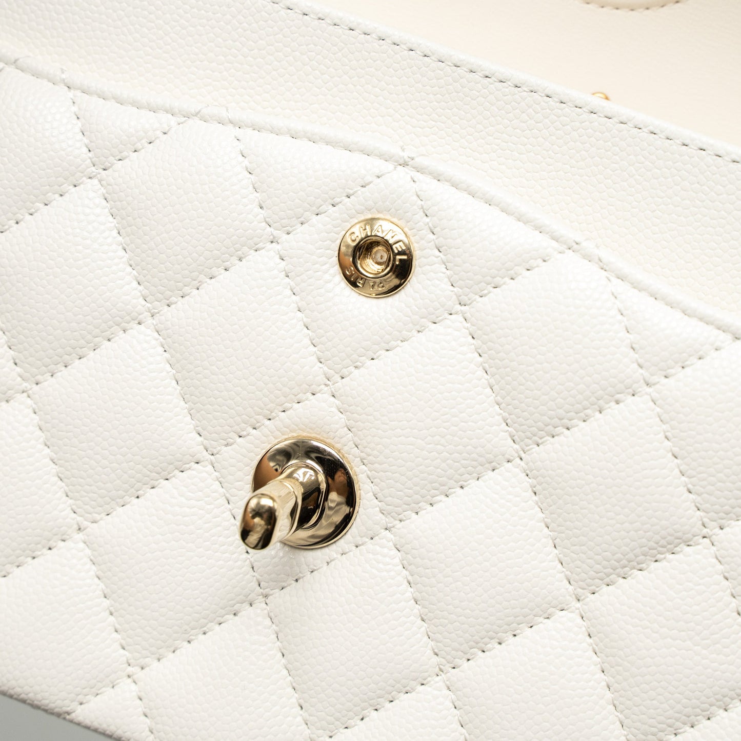 Chanel Small Classic Double Flap Bag Caviar White L (Microchip)
