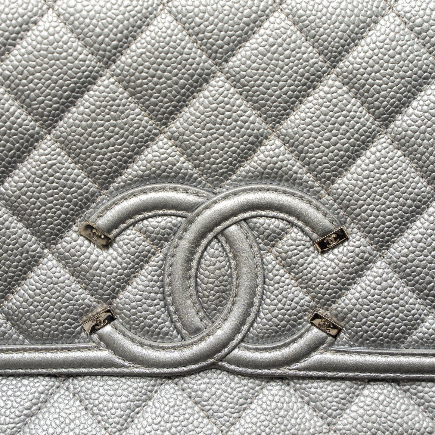 Chanel Filigree Flap Bag Caviar Silver