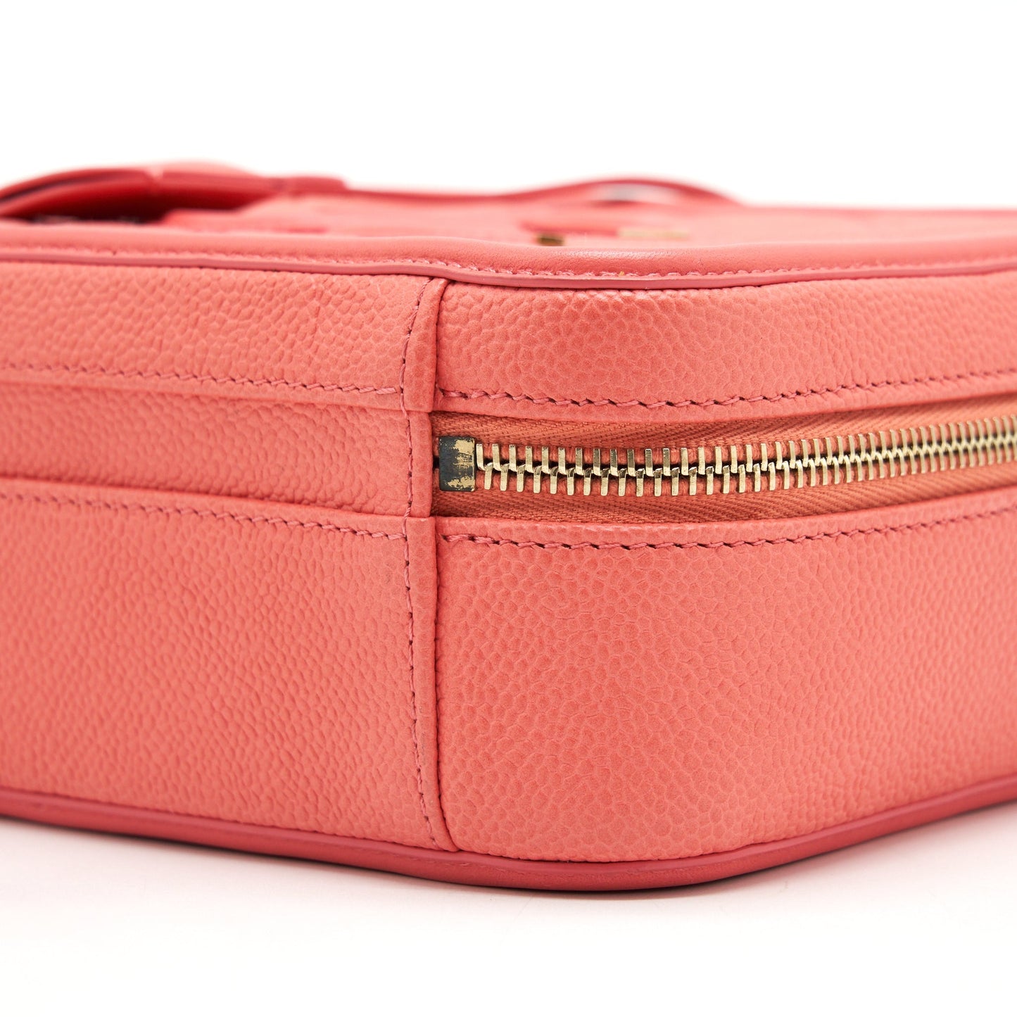 Chanel Vanity Case Medium Caviar Pink