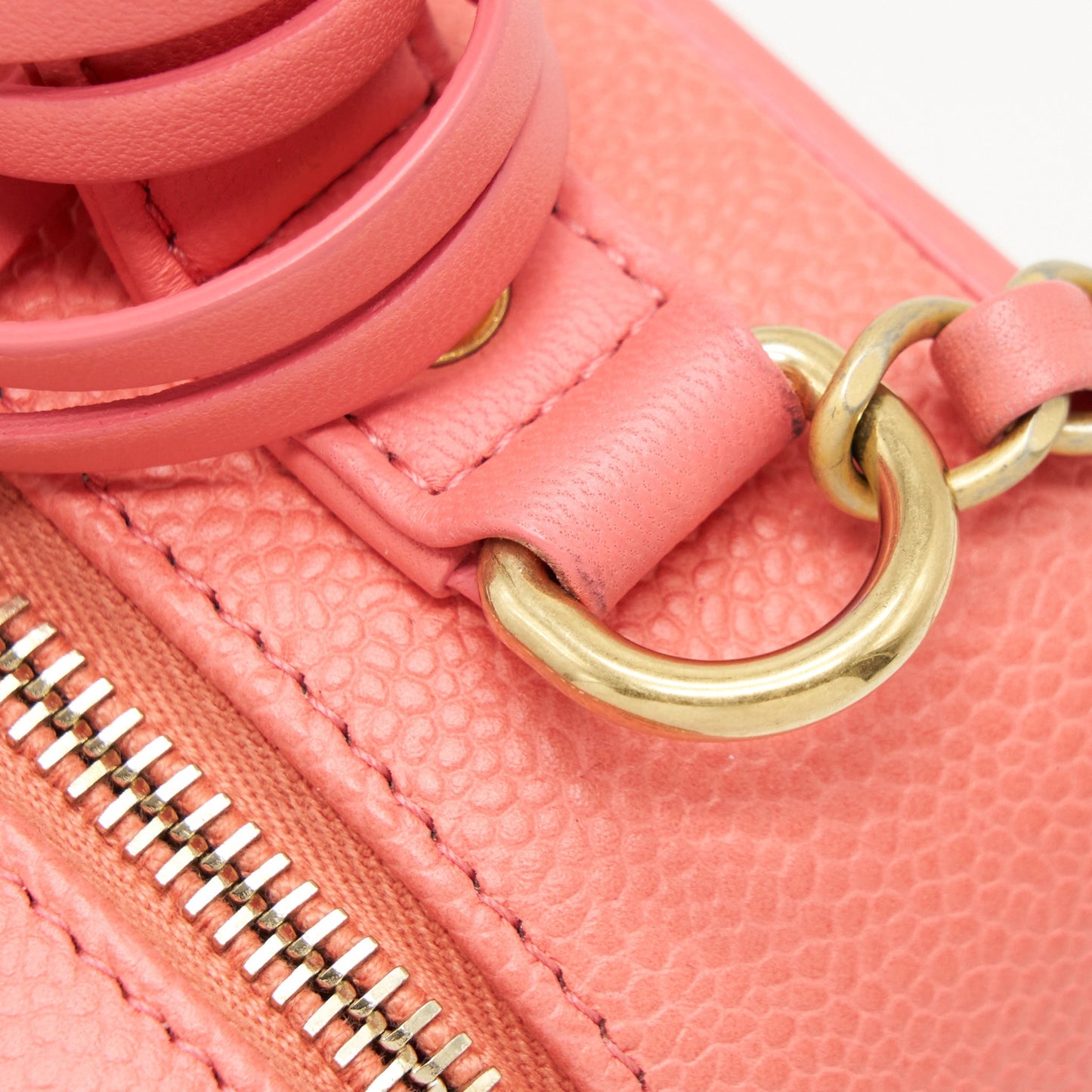 Chanel Vanity Case Medium Caviar Pink
