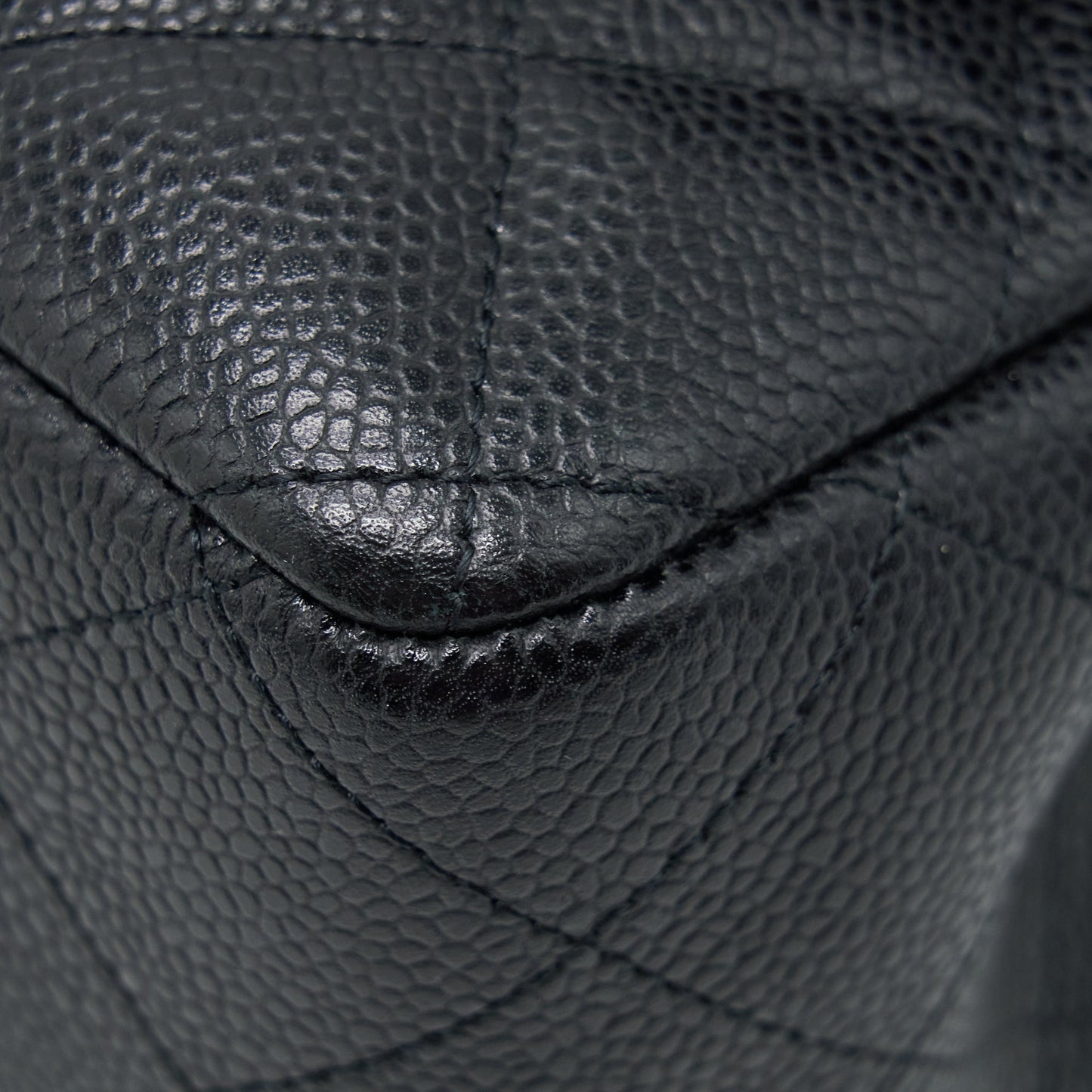 Chanel Classic Jumbo Double Flap Bag Caviar Black L