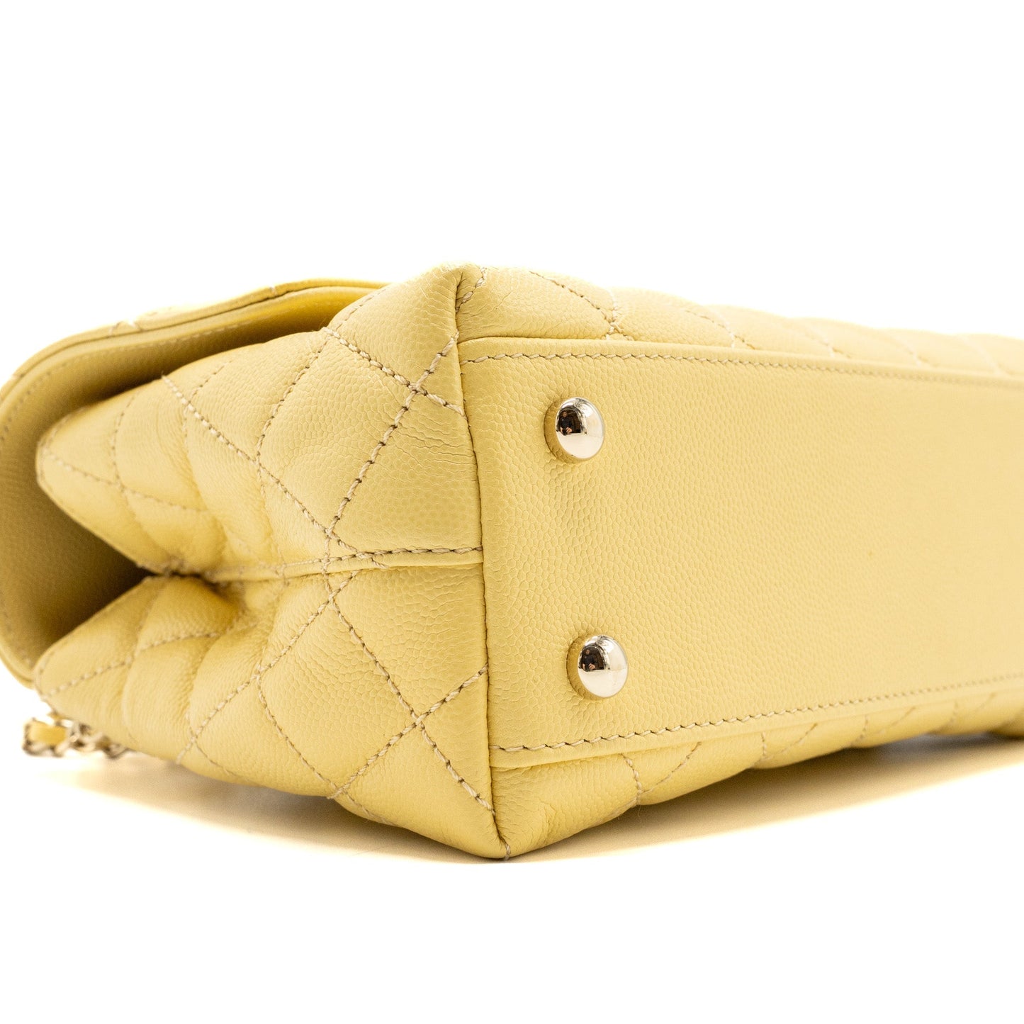 Chanel small coco handle caviar 22P light yellow L (microchip)