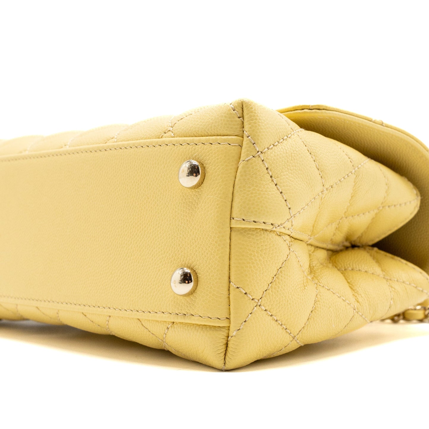 Chanel small coco handle caviar 22P light yellow L (microchip)