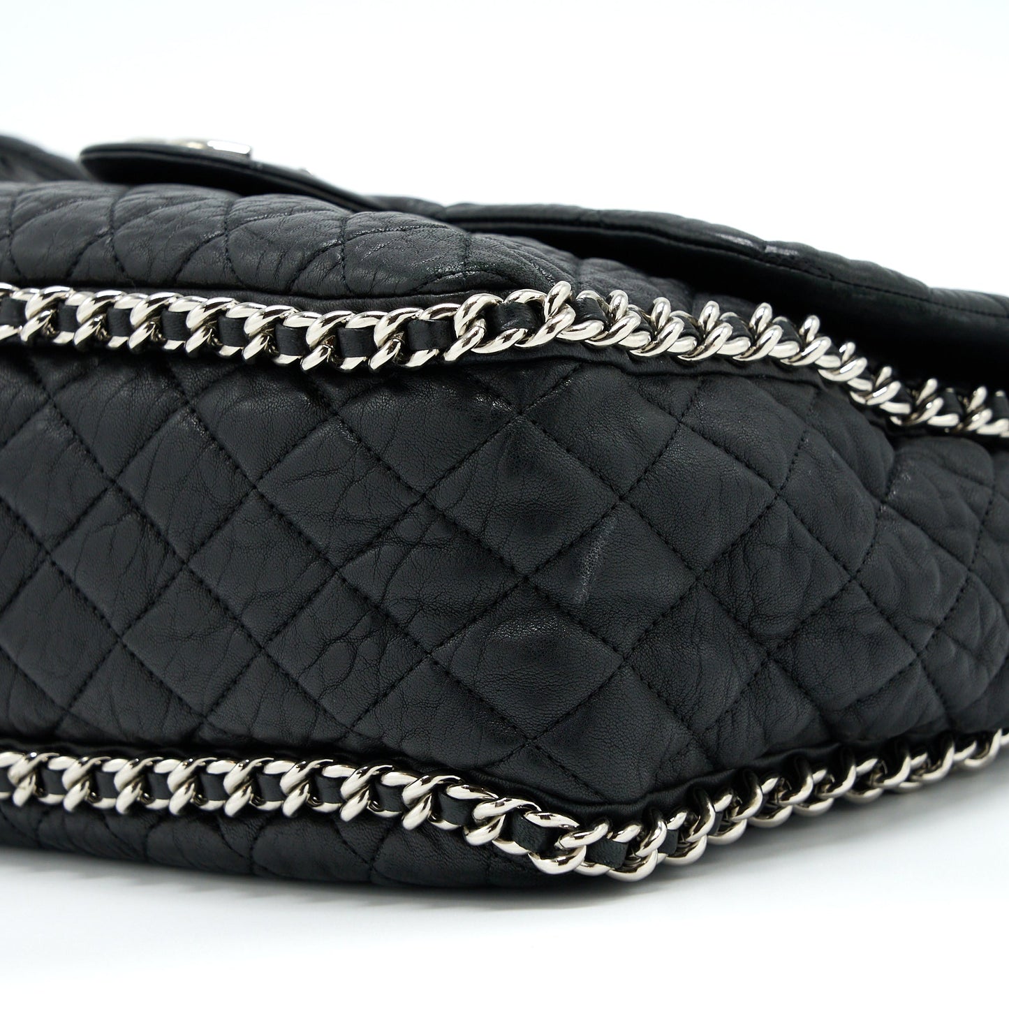 Chanel Quilted Chain Around MAXI Flap Bag Lambskin Black