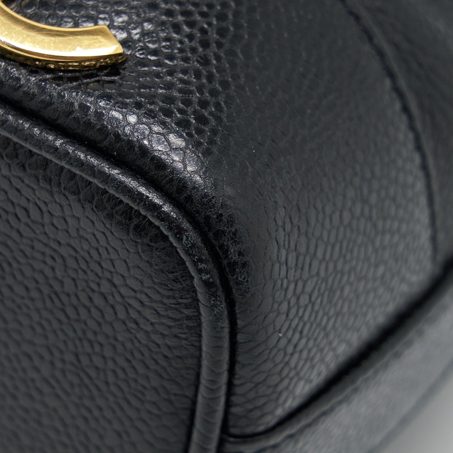 Chanel  Bucket Bag Caviar Black
