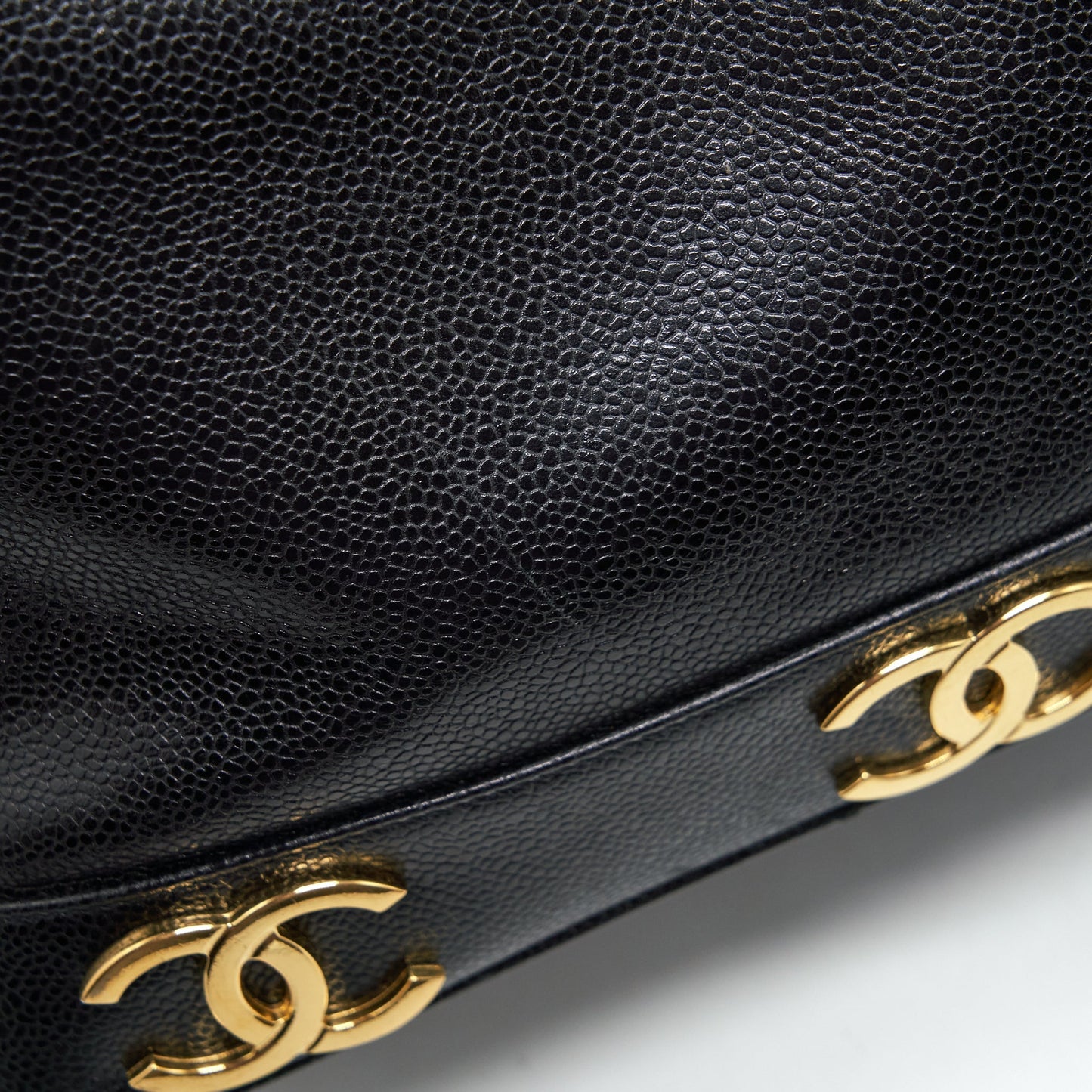 Chanel  Bucket Bag Caviar Black