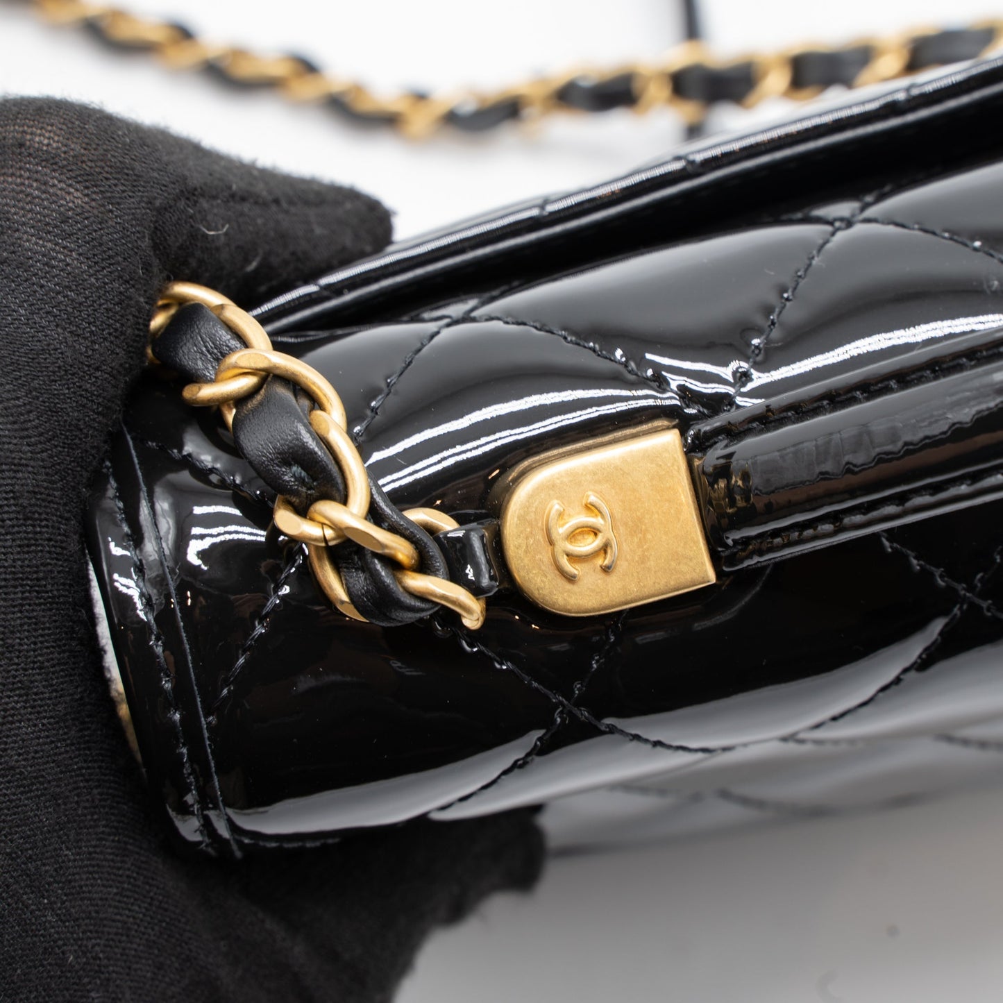 Chanel 22K Top Handle Messenger Bag Patent Leather Black Brushed  (Microchip)