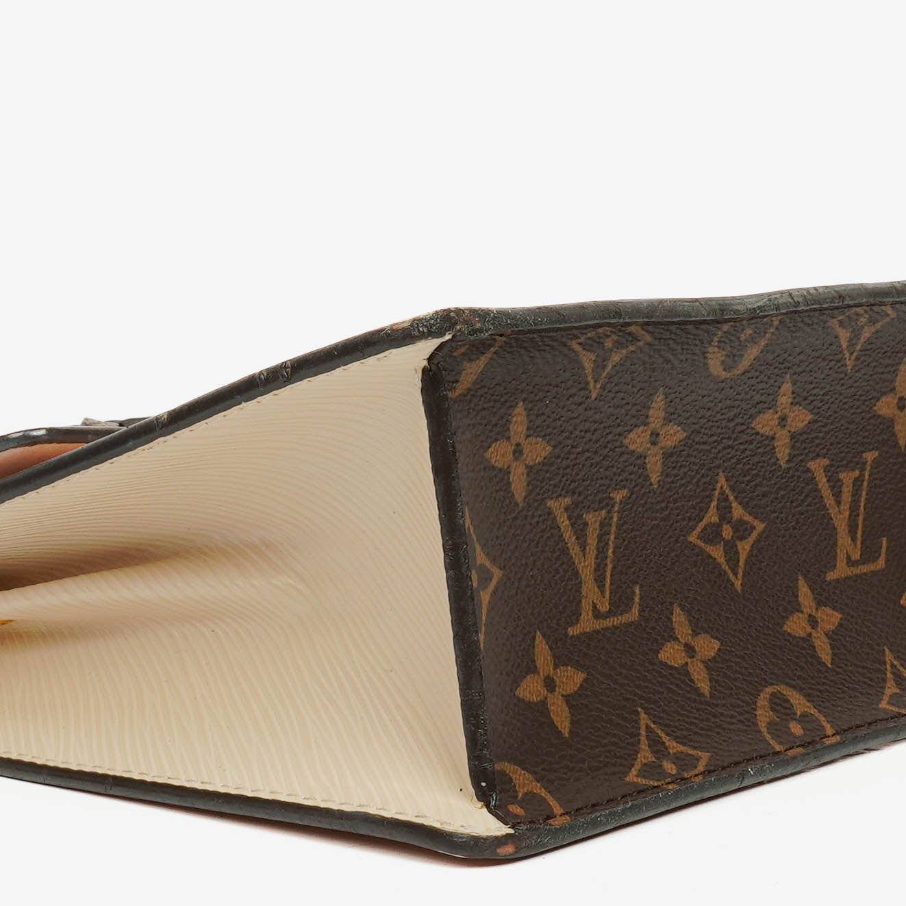 Louis Vuitton Rose Ballerine Vernis Epi Monogram Spring Street Bag