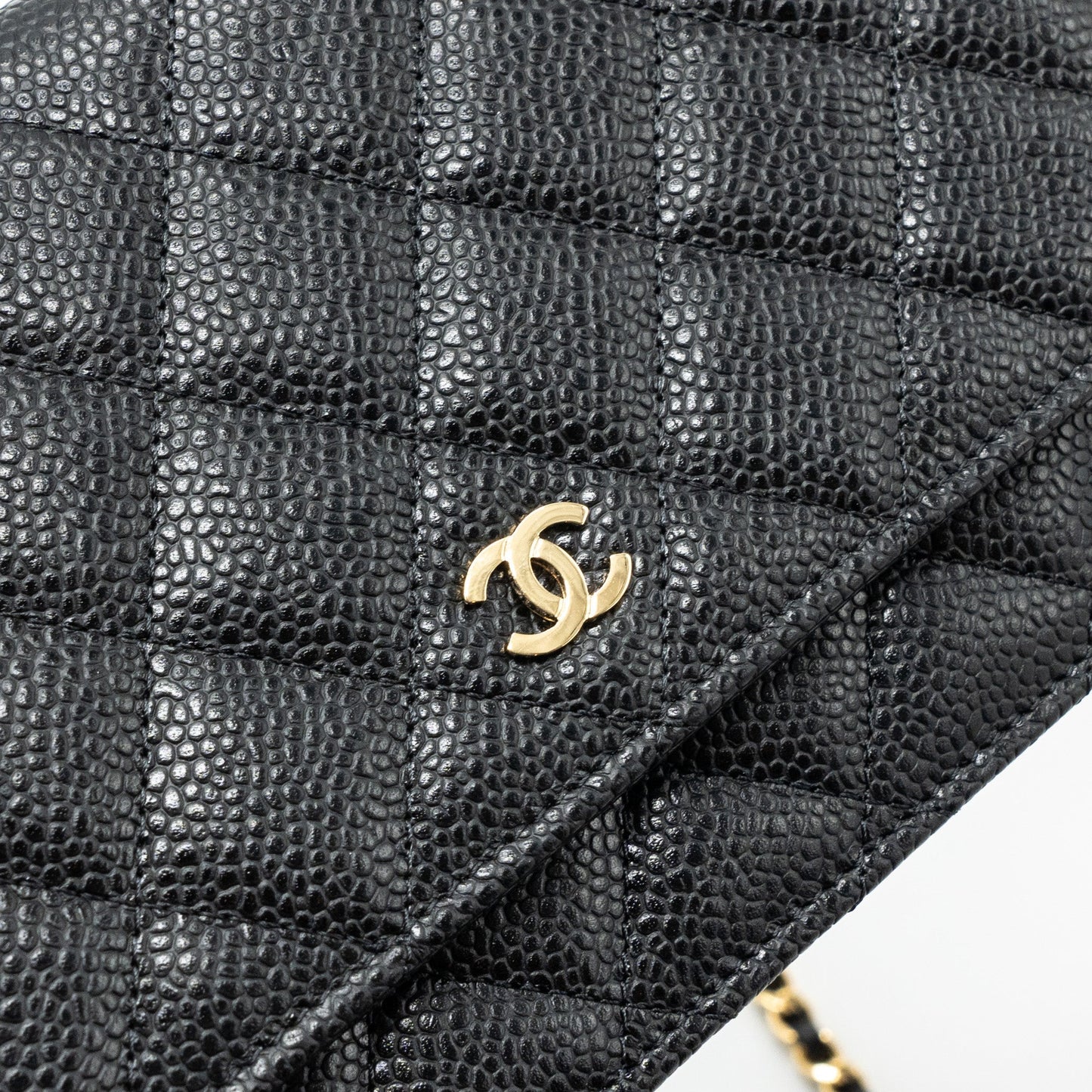 Chanel classic wallet on chain caviar black
