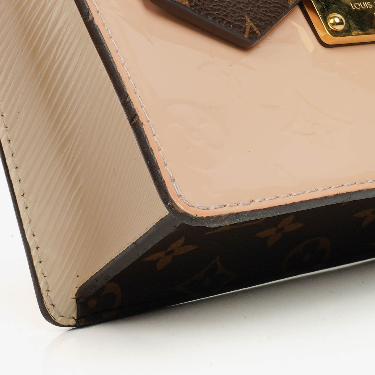 Louis Vuitton Rose Ballerine Vernis Epi Monogram Spring Street Bag