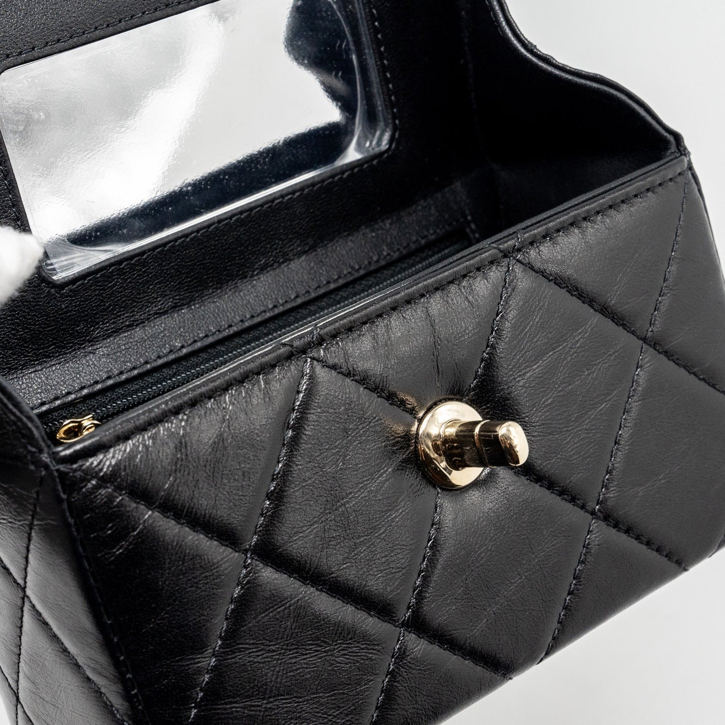 Chanel 23k top handle vanity bag shiny calfskin black  (microchip)