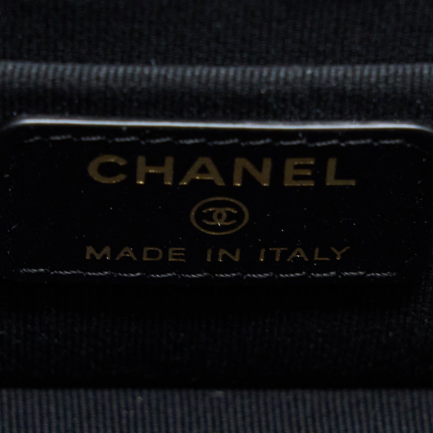 Chanel 22K Top Handle Pocket Long Vanity With Chain Black