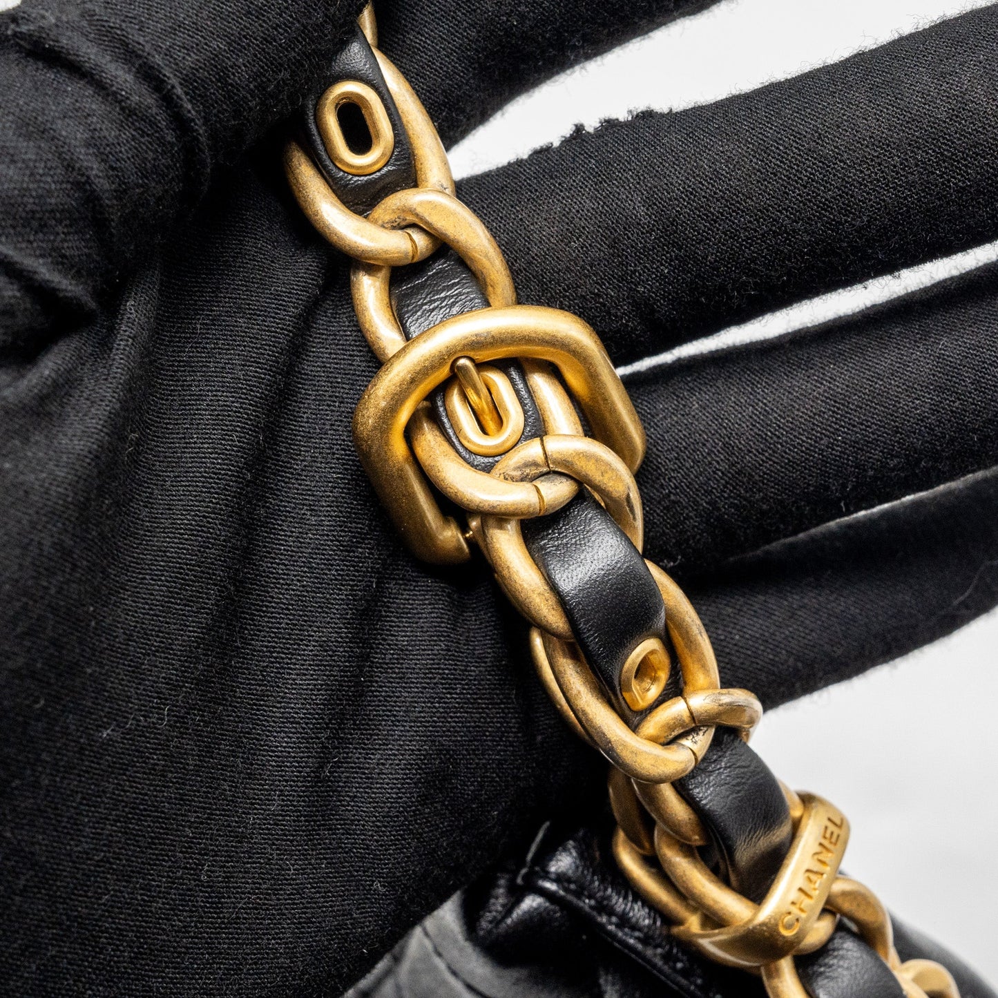 Chanel 23K hobo bag with adjustable chain lambkin black  (microchip)