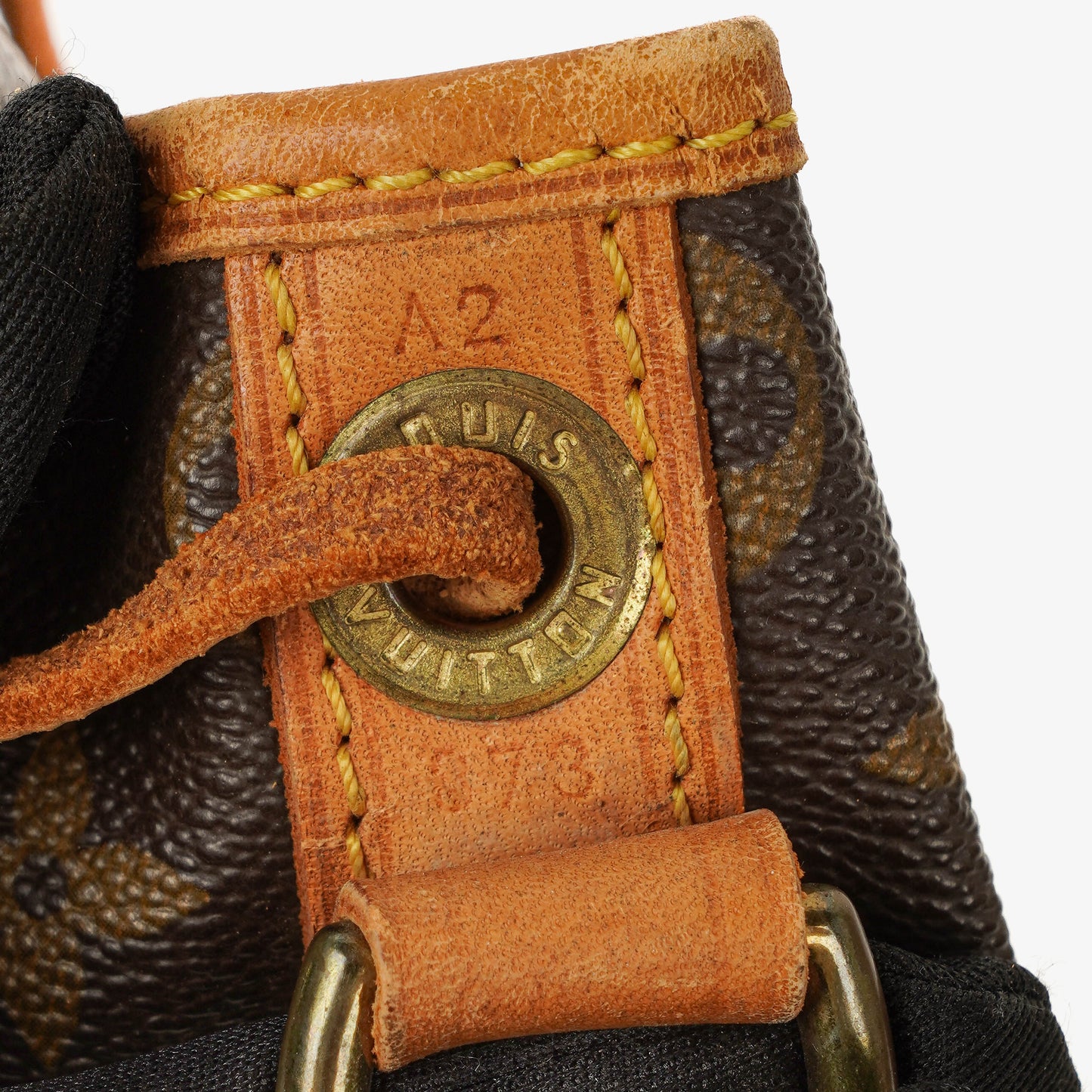 Louis Vuitton Noe Grande GM Monogram Canvas Shoulder Bag